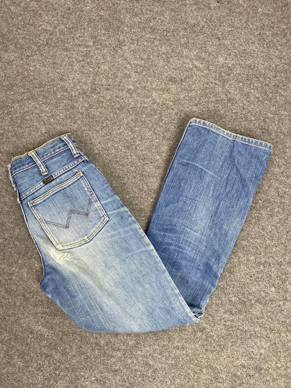 Wrangler Vintage wrangler bootcut flare distressed denim Size US 28 / EU 44 - 2 Thumbnail