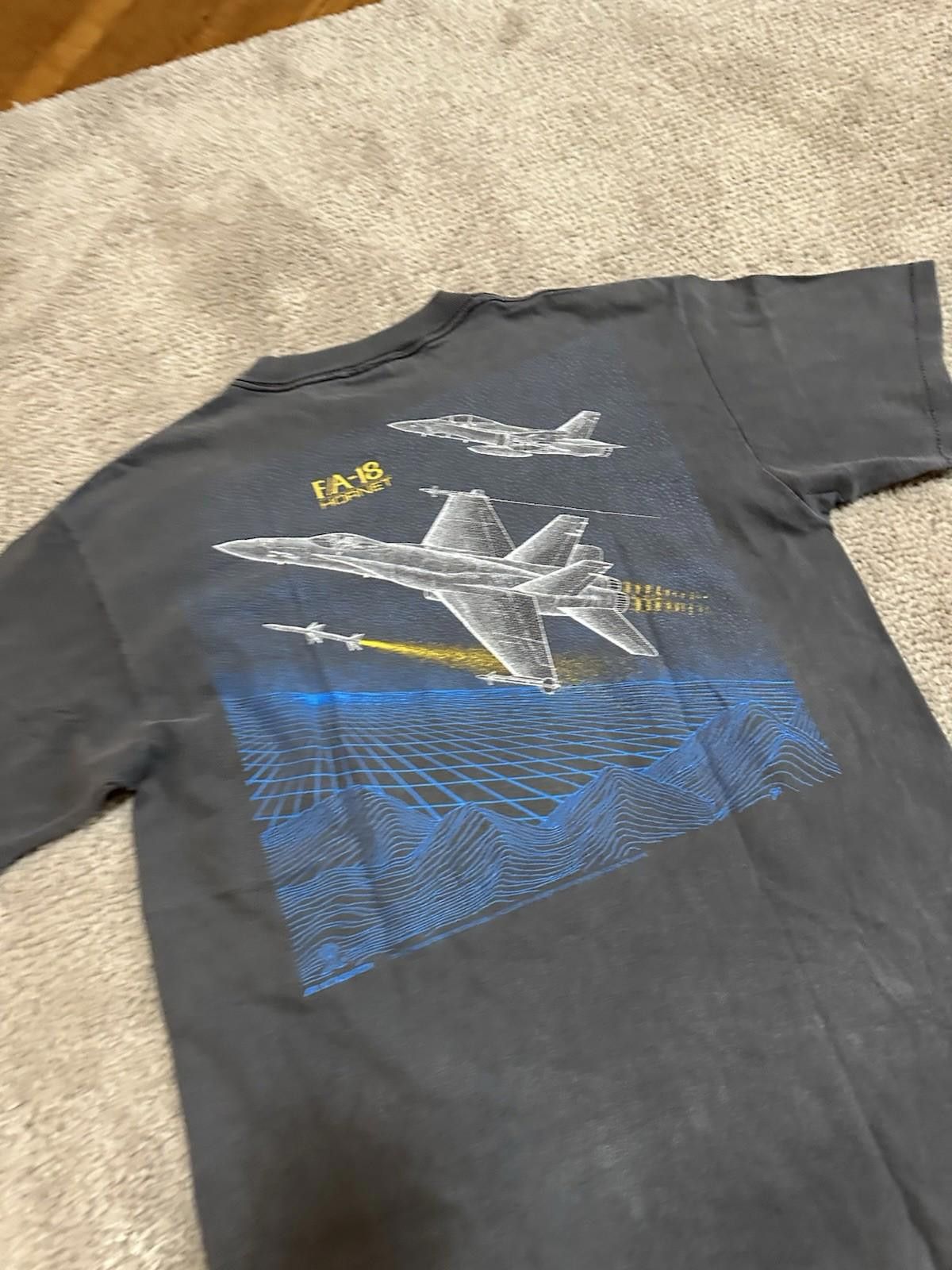 Other VTG 1996 FA-18 Swiss Hornet Fighter T Shirt Blackbird USA Size US L / EU 52-54 / 3 - 10 Thumbnail