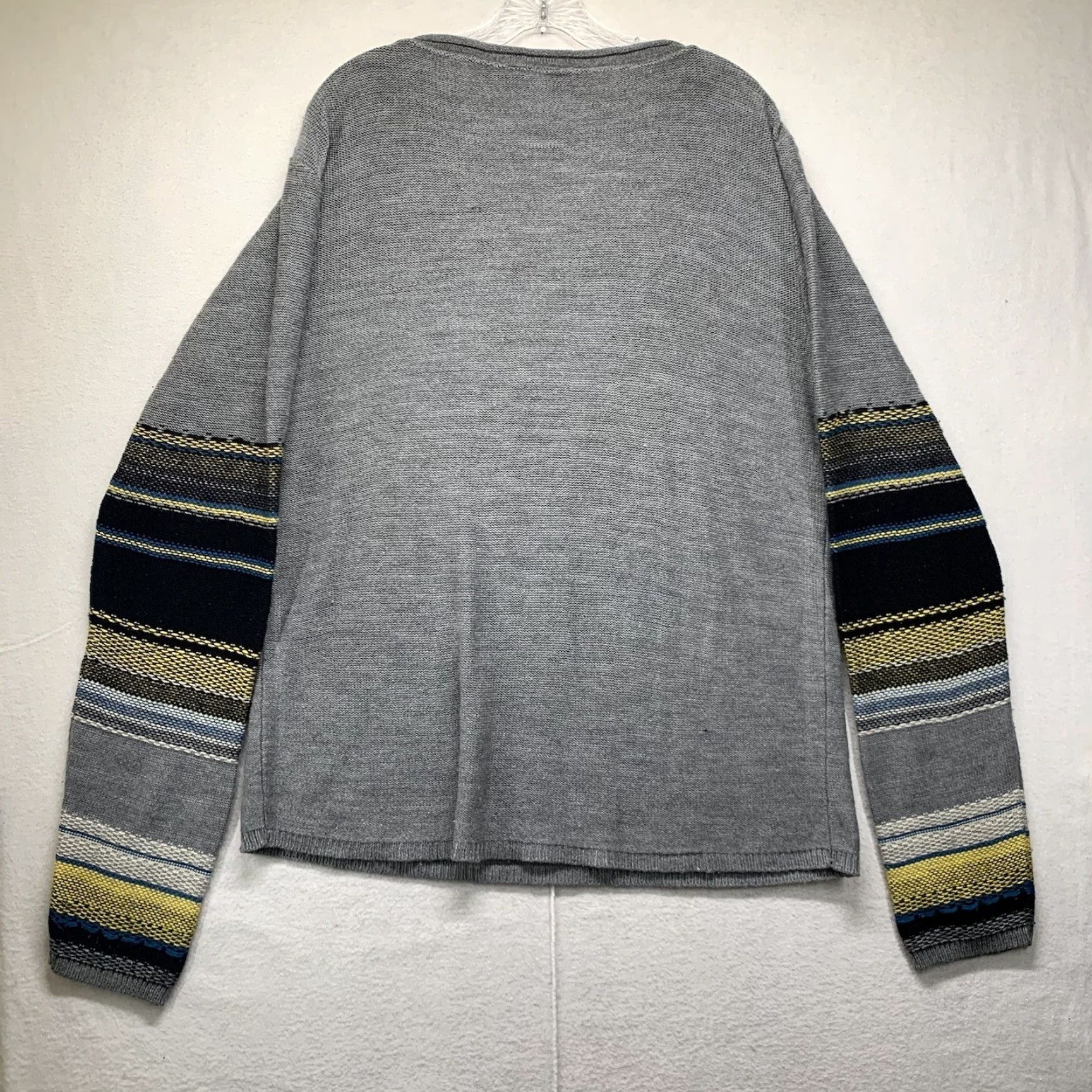 Vintage Vintage Blue Tibet Men's Sweater Large Pullover Knit Long Sleeve Casual Warm Gray Acrylic Retro 80s 90s Made in USA Size US L / EU 52-54 / 3 - 2 Thumbnail