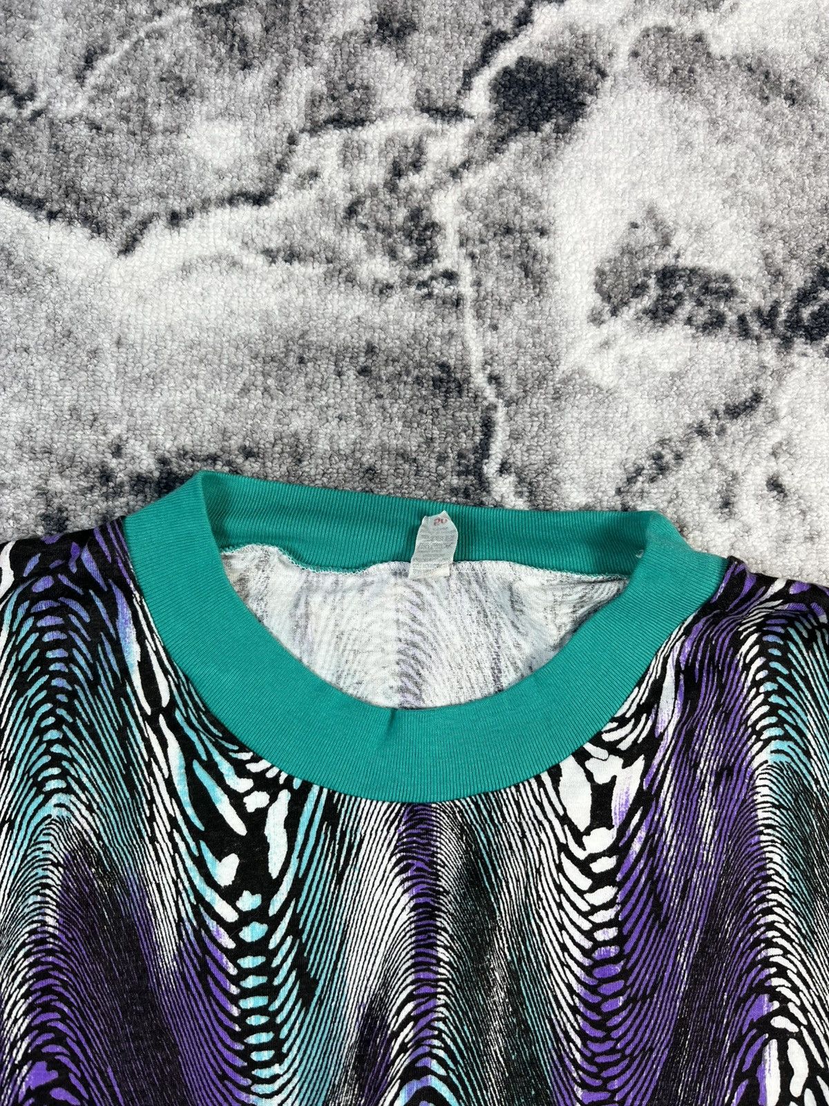 Vintage Vintage West Germany Abstract Sweatshirt Cotton Size 50 Size US L / EU 52-54 / 3 - 6 Thumbnail