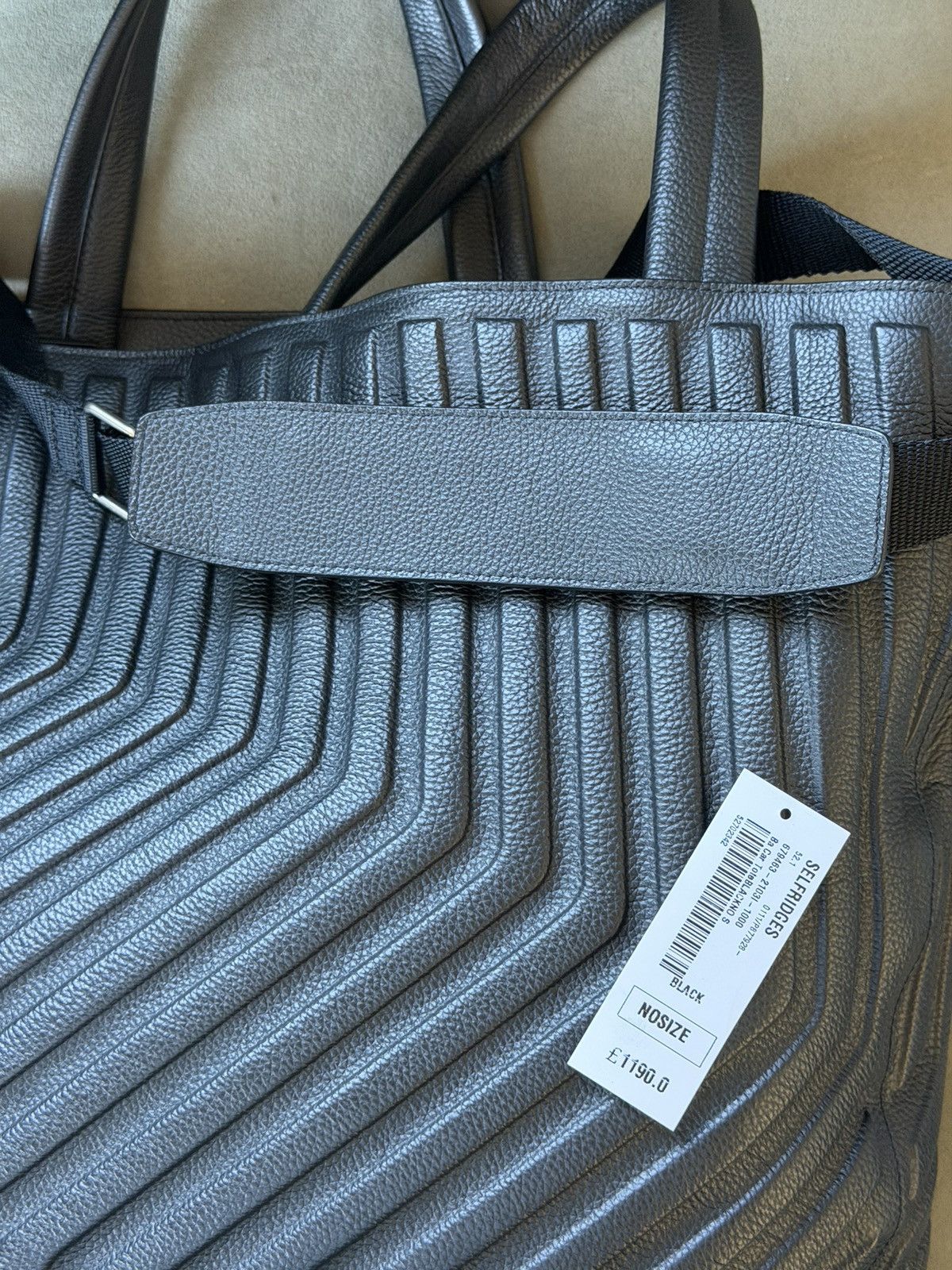 Balenciaga Balenciaga leather Car Sling/tote bag RARE with dust bag Size ONE SIZE - 2 Thumbnail