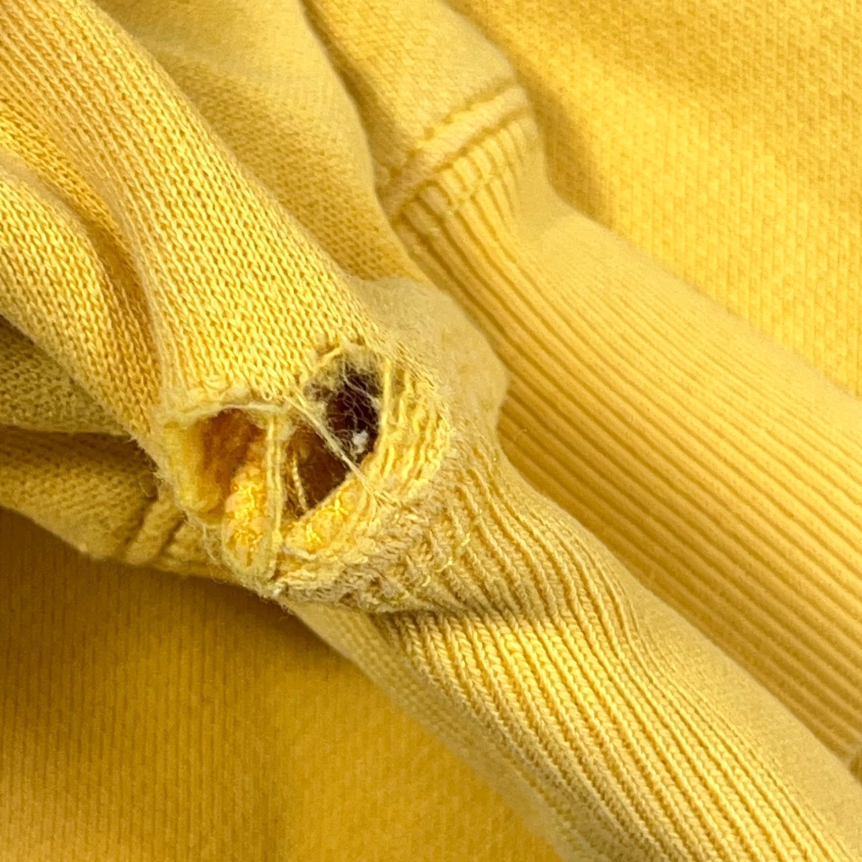 Tommy Hilfiger VINTAGE Tommy Hilfiger Sweatshirt Men M Yellow Crewneck Logo Embroidered Graphic Print 90s Classic Modern Sports 90s Mens Size US M / EU 48-50 / 2 - 5 Thumbnail