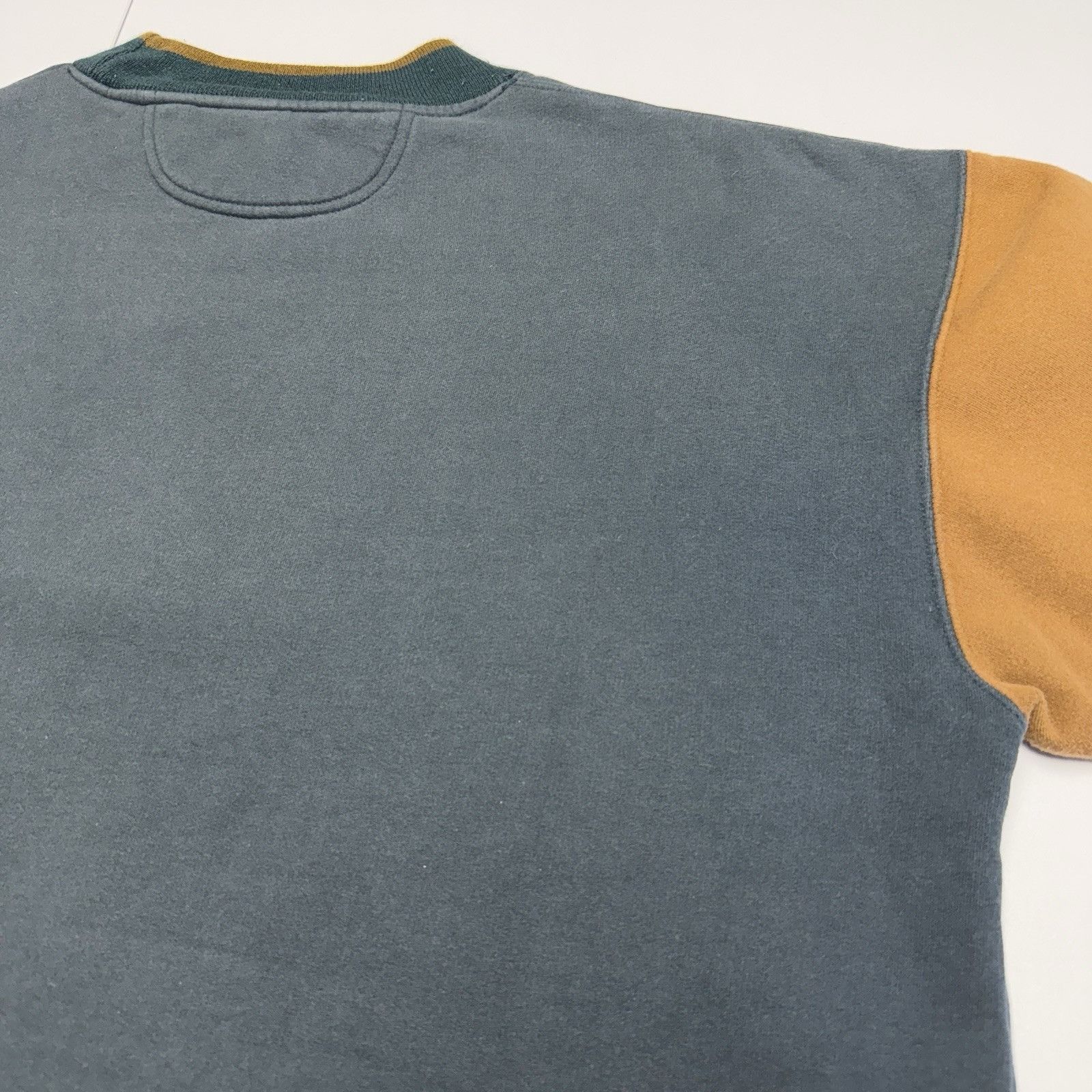 Vintage Vintage Valparaiso University Sweatshirt Mens XL Green Embro Size US XL / EU 56 / 4 - 11 Thumbnail