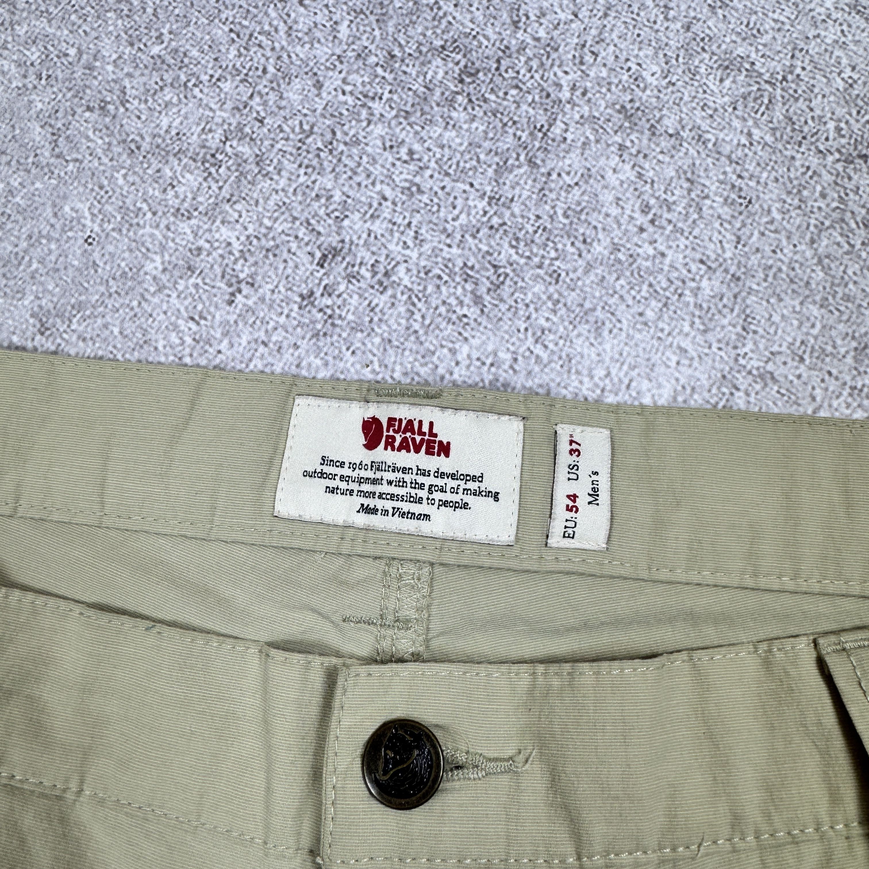 Fjallraven Fjallraven Cape Point MT Zip Off Trousers pants EU 54 US 37 Size US 37 - 11 Thumbnail