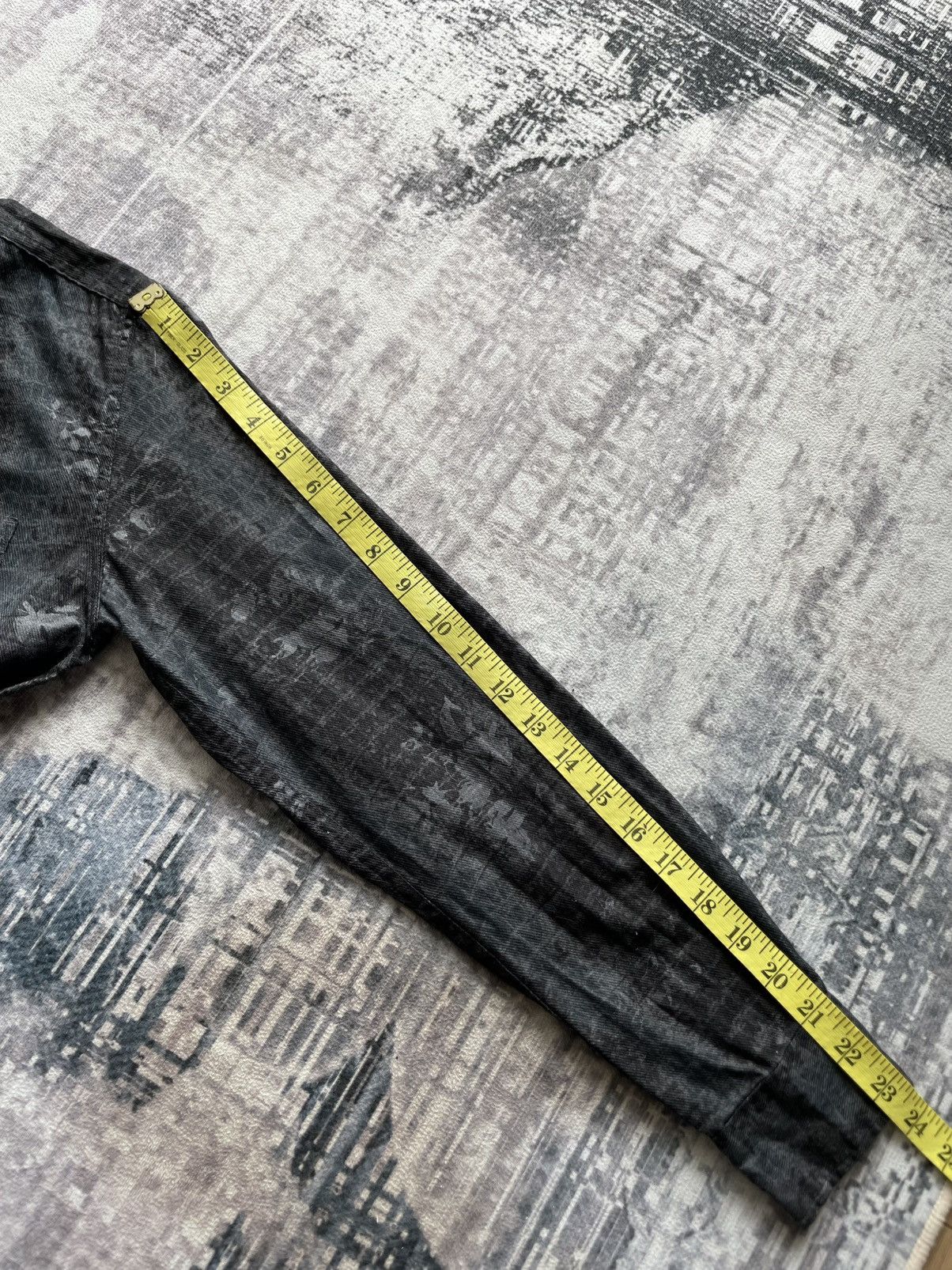 Japanese Brand × Tornado Mart Tornado Mart Snake Skin Design Button Ups Size US M / EU 48-50 / 2 - 10 Thumbnail