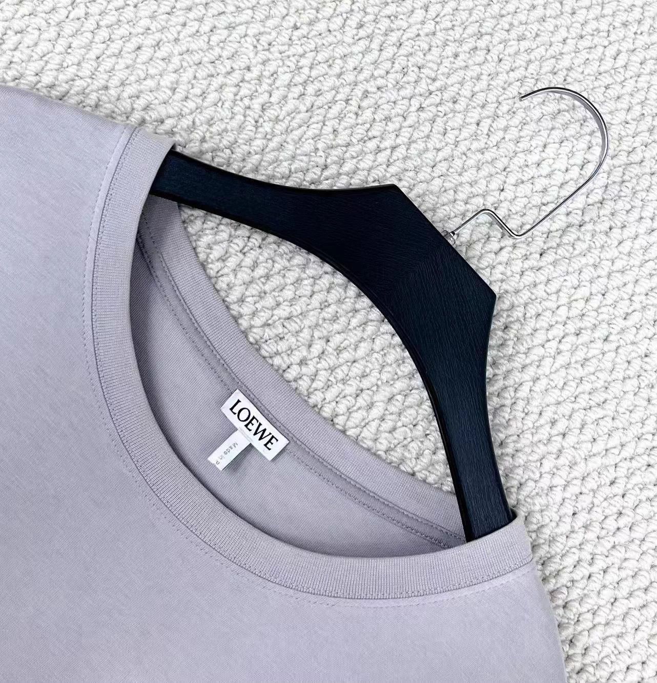 Loewe Loewe SS23 Light Gray Embroidered Logo Short Sleeve L Size US L / EU 52-54 / 3 - 3 Thumbnail