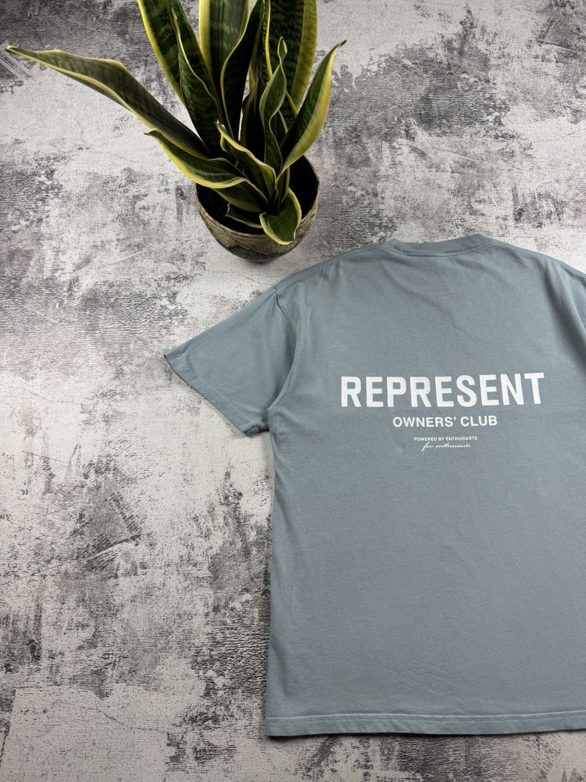 Represent Clo. Represent Clo. Owners Club Rap Hip Hop Graphic T Shirt Tee Size US S / EU 44-46 / 1 - 3 Thumbnail