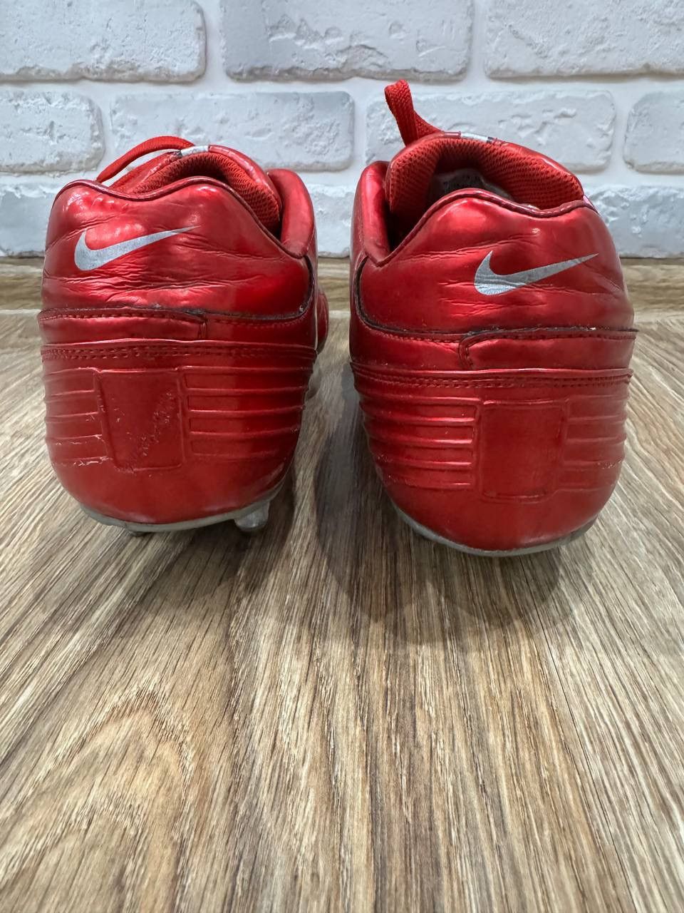 Vintage Nike Total 90 Supremacy FG Red Football Boots Size US 11 / EU 44 - 14 Thumbnail