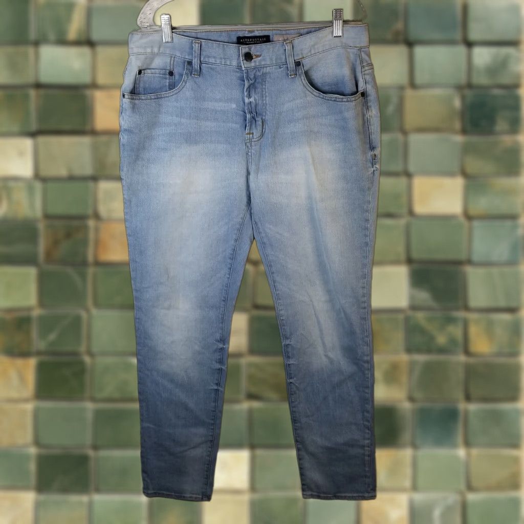 Vintage VINTAGE Aeropostale Womens Jeans Skinny Light Wash Blue Size 34 Womens Size 34" / US 12 / IT 48 - 1 Thumbnail