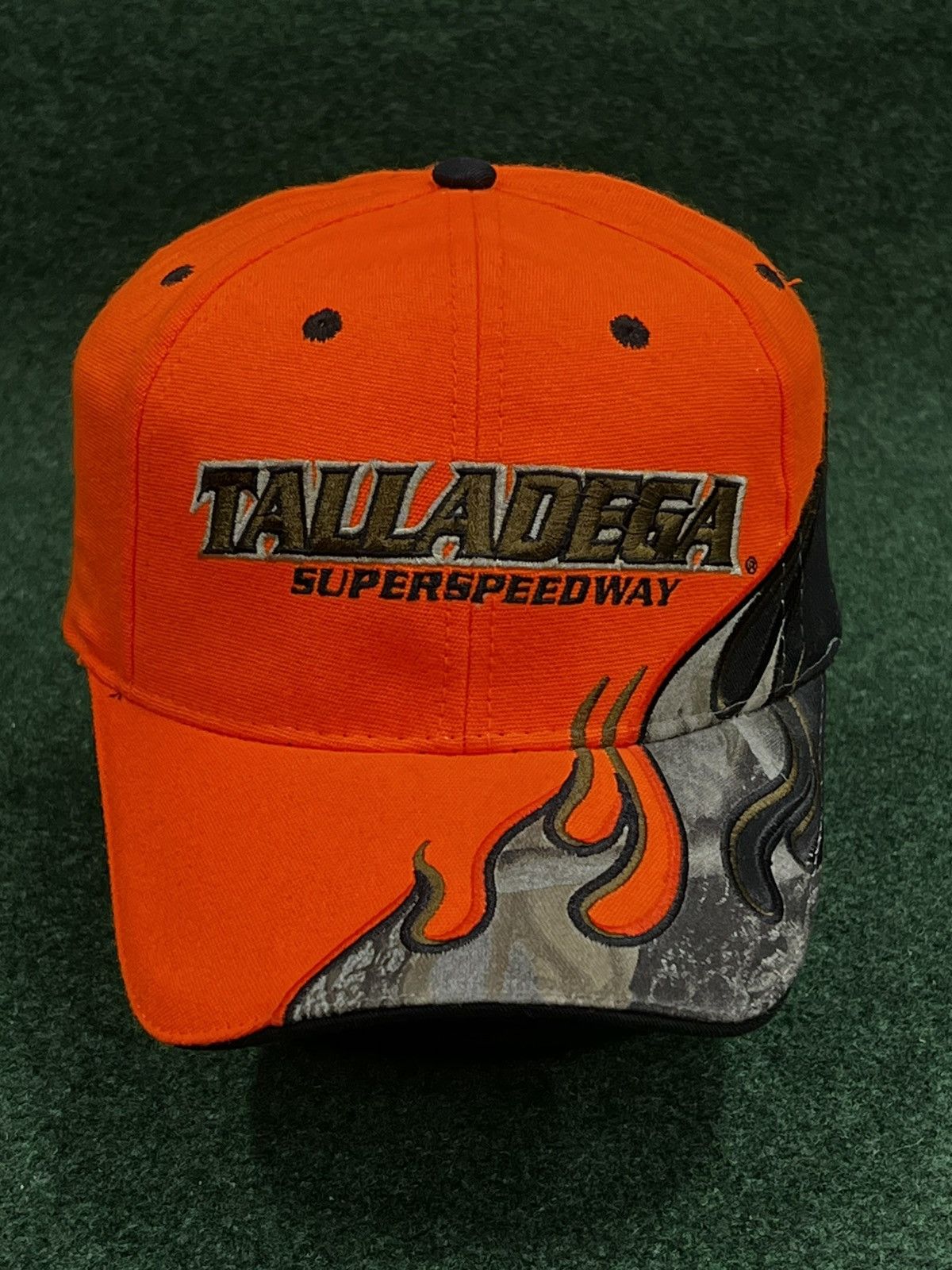 NASCAR Vintage Talladega Superspeedway Camo Flames Strapback Hat Size ONE SIZE - 1 Thumbnail