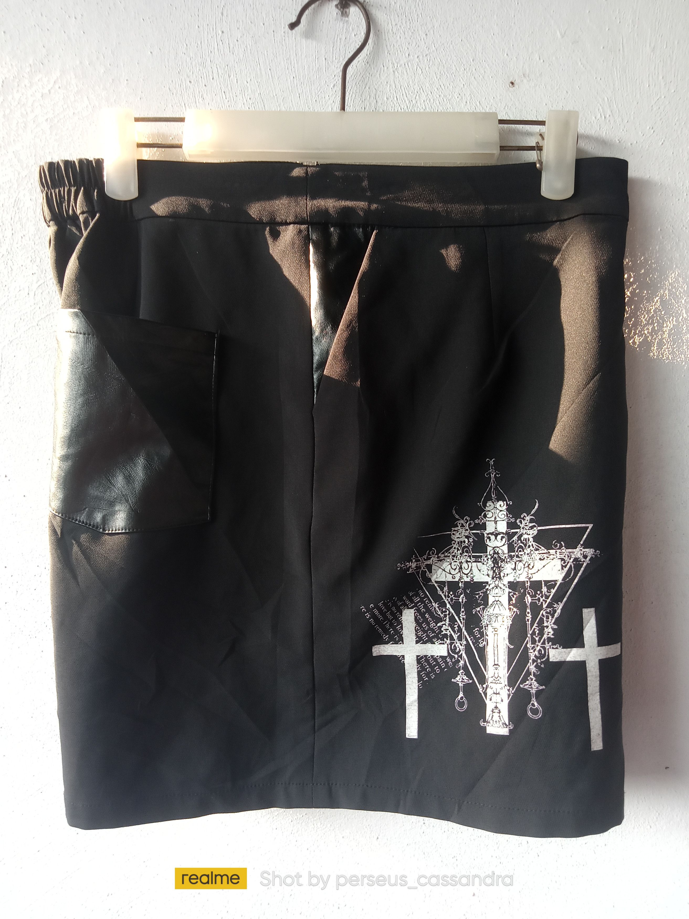 Seditionaries Sexpot Revenge Poem Short Pants Size 30" / US 8 / IT 44 - 7 Thumbnail