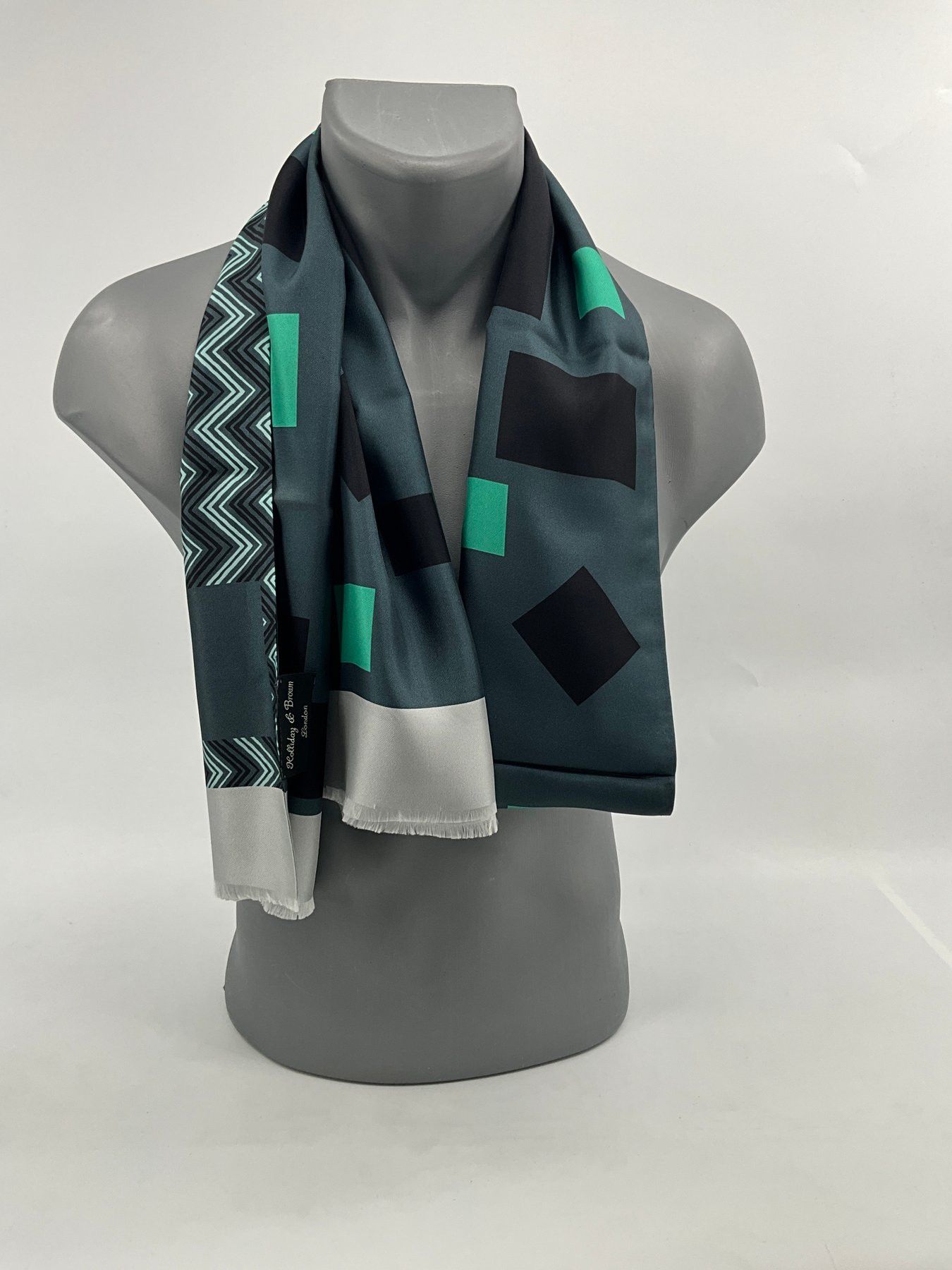 Holliday & Brown Silk scarf & pocket square Unsihned Size ONE SIZE - 10 Thumbnail
