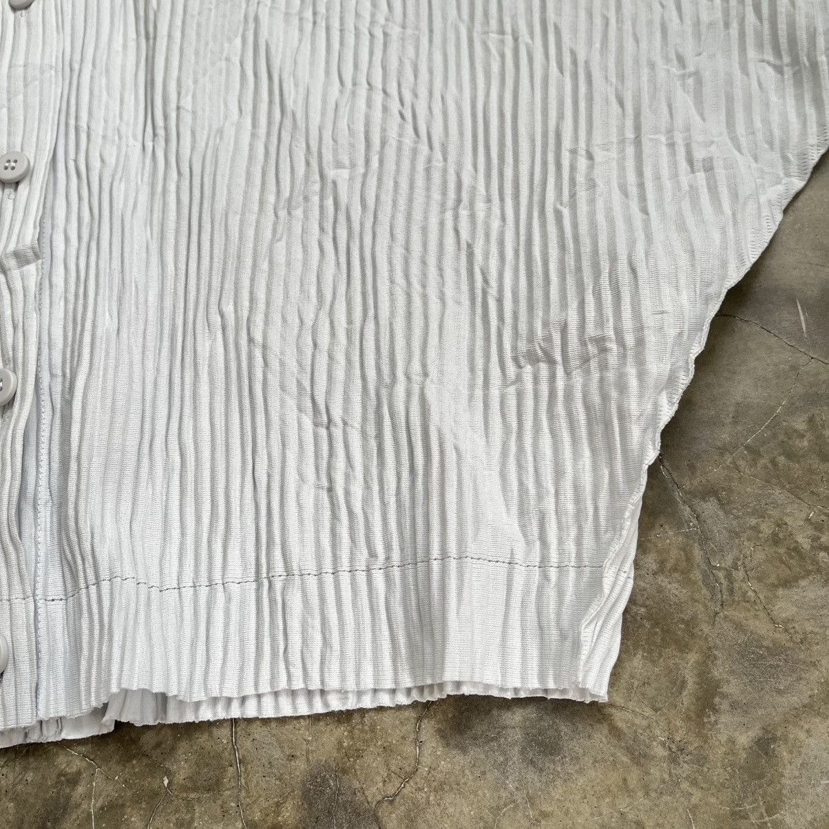 Issey Miyake Issey Miyake Me Pleats Blouse Button up Long Sleeve Shirt Size ONE SIZE - 6 Thumbnail