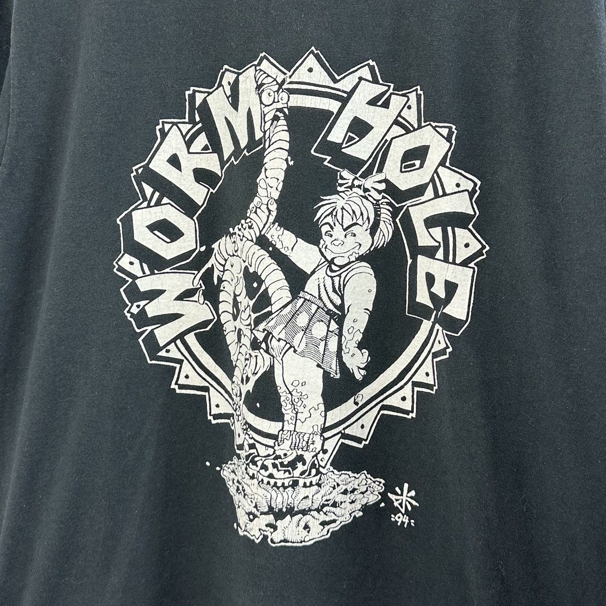 Band Tees Vintage Worm Hole T Shirt 1990s Fruit Of The Loom 50/50 L Size US L / EU 52-54 / 3 - 1 Thumbnail
