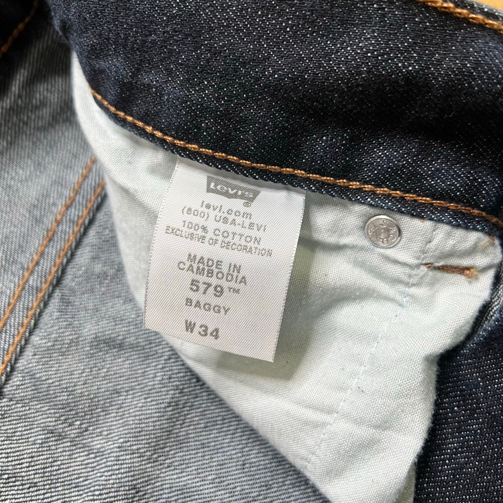 Levi's Vintage Levi's 579 Baggy Jean Shorts Mens 34 Blue Denim Y2K Size US 34 / EU 50 - 4 Thumbnail