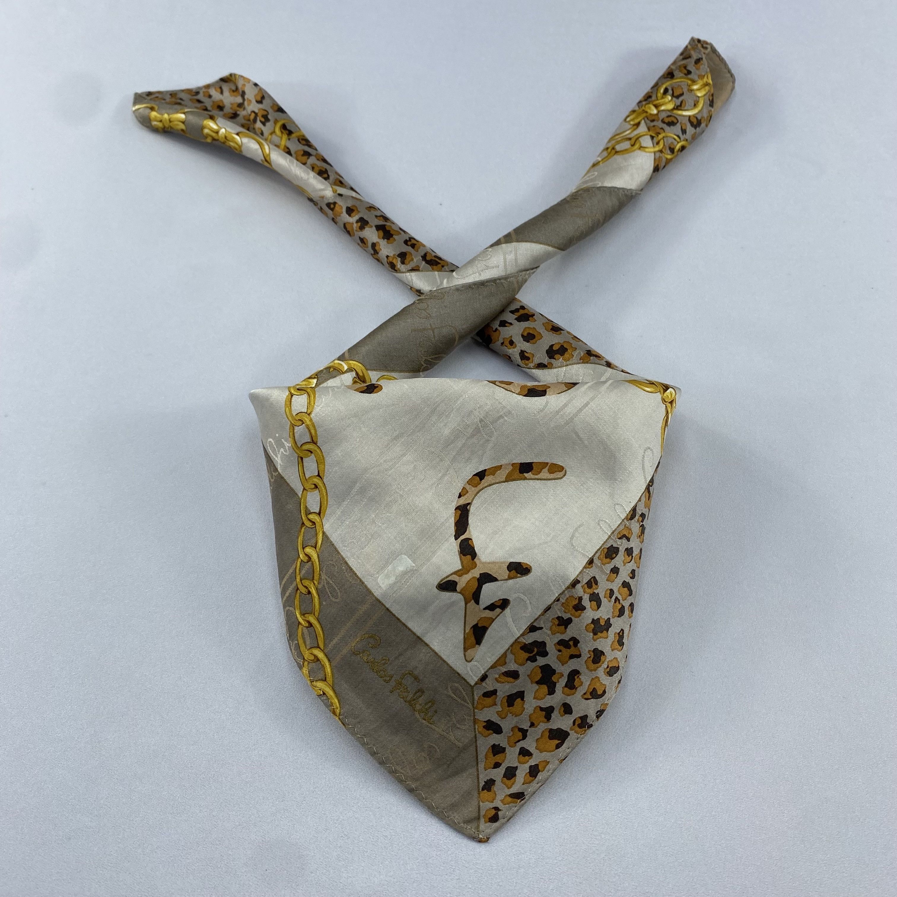 Vintage Carlos Falchi Handkerchief / Bandana / Neckerchief C859 Size ONE SIZE - 1 Thumbnail