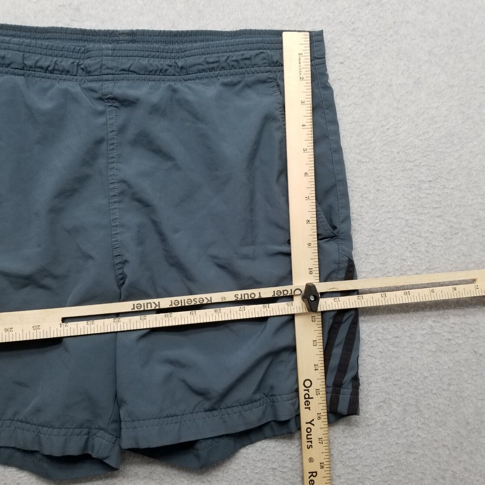 Adidas Adidas Shorts Mens Small Activewear Drawstring Pockets 34x16 Size US 34 / EU 50 - 4 Thumbnail