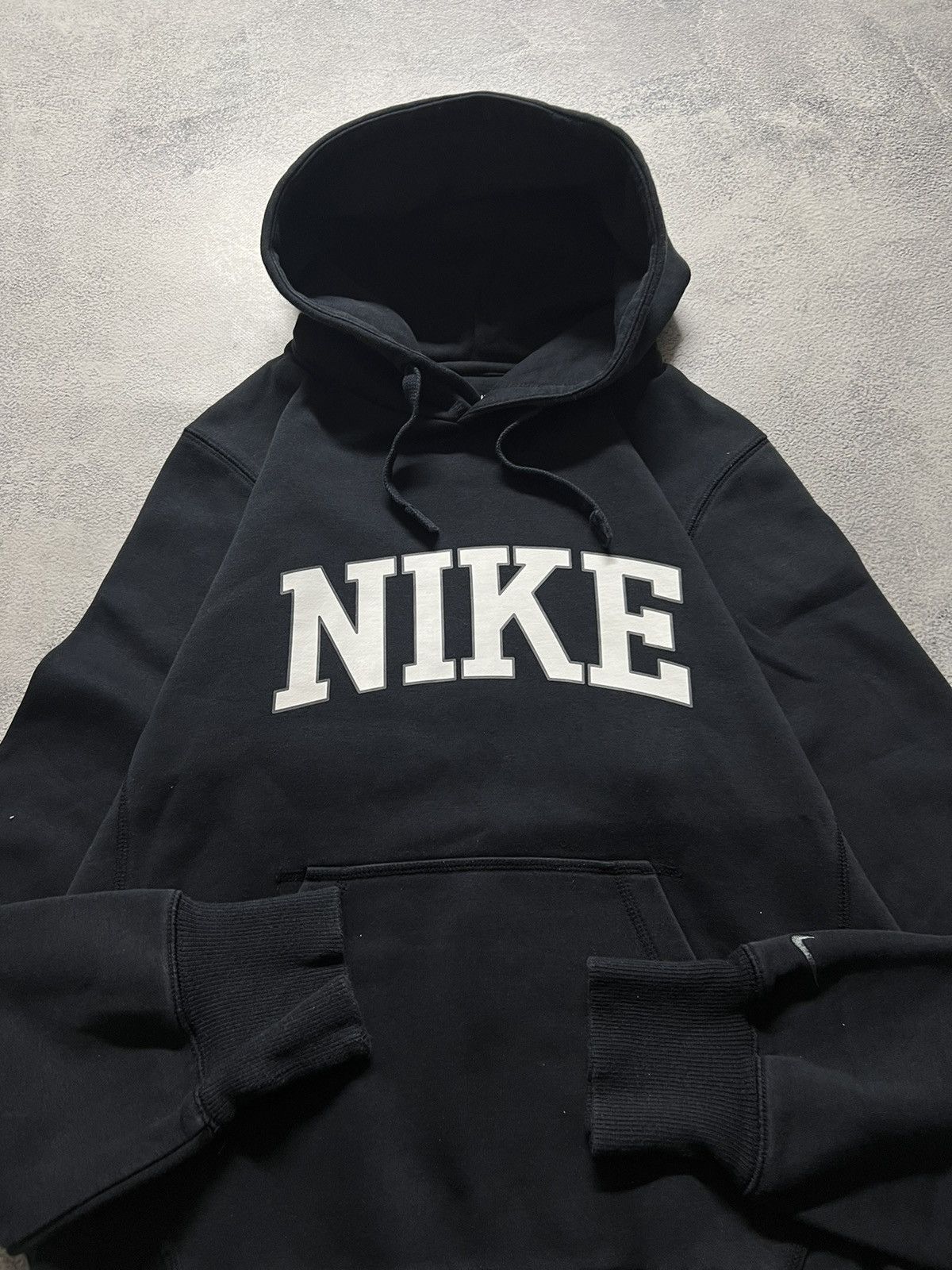 Vintage 2000s Nike Spell out Swoosh Boxy deals Hoodie