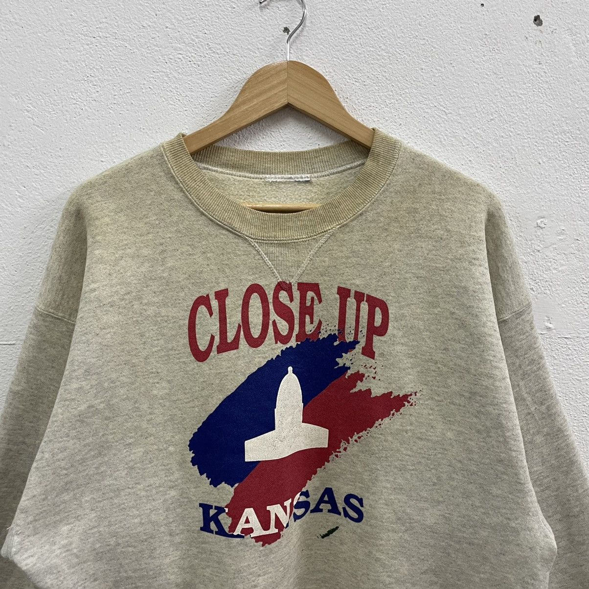 Vintage 🔥Vintage 90s Close Up Kansas Big Logo Sweatshirts Size US M / EU 48-50 / 2 - 4 Thumbnail