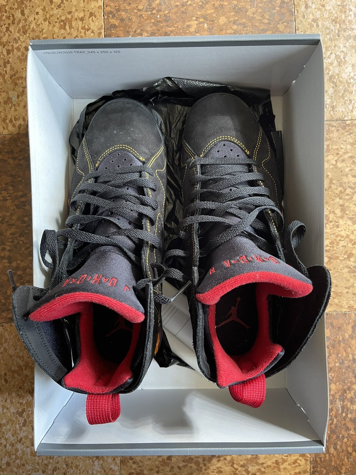 Jordan Brand × Nike Jordan 7 citrus Size US 10 / EU 43 - 3 Thumbnail