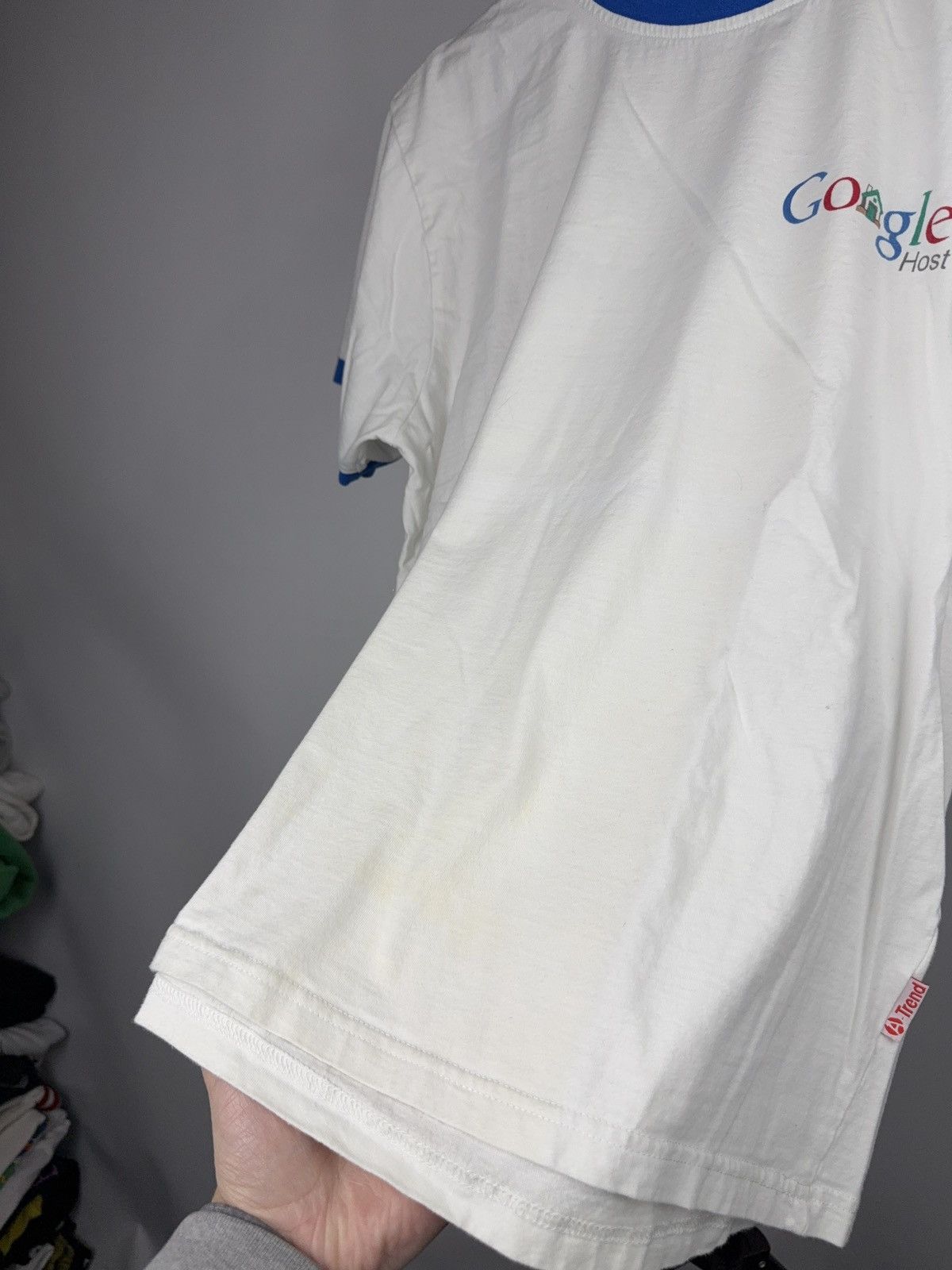 Vintage 00s Retro Google Host Promo Ringer T-Shirt Travel the World Size US S / EU 44-46 / 1 - 8 Thumbnail