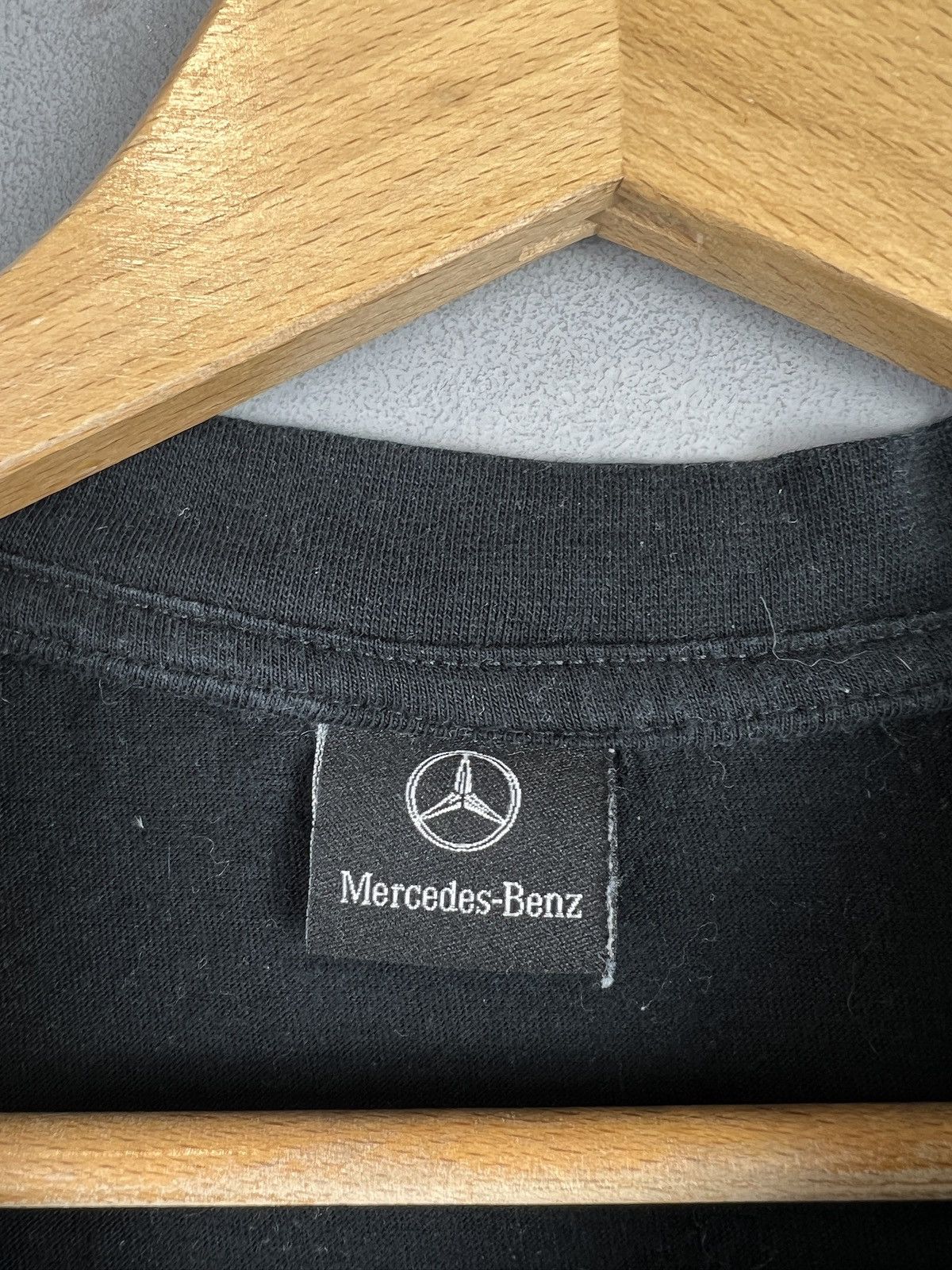 Mercedes-Benz 90s Vintage Mika Hakkinen Mercedes Benz F1 Racing T-Shirt Size US XL / EU 56 / 4 - 3 Thumbnail