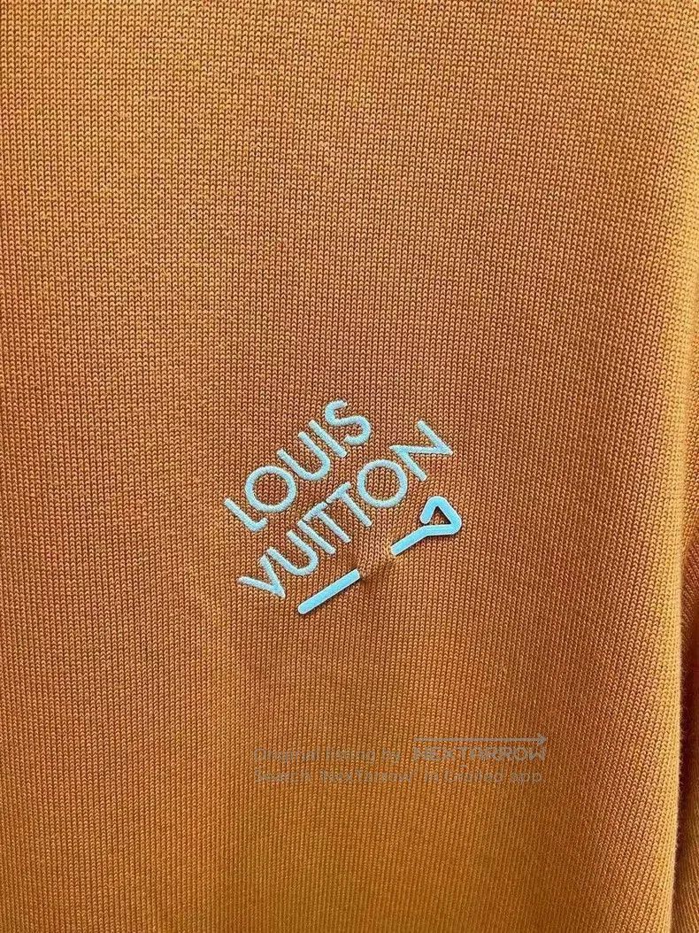 Louis Vuitton Louis Vuitton Orange Pin Short Sleeve Tee. Size US XL / EU 56 / 4 - 3 Thumbnail