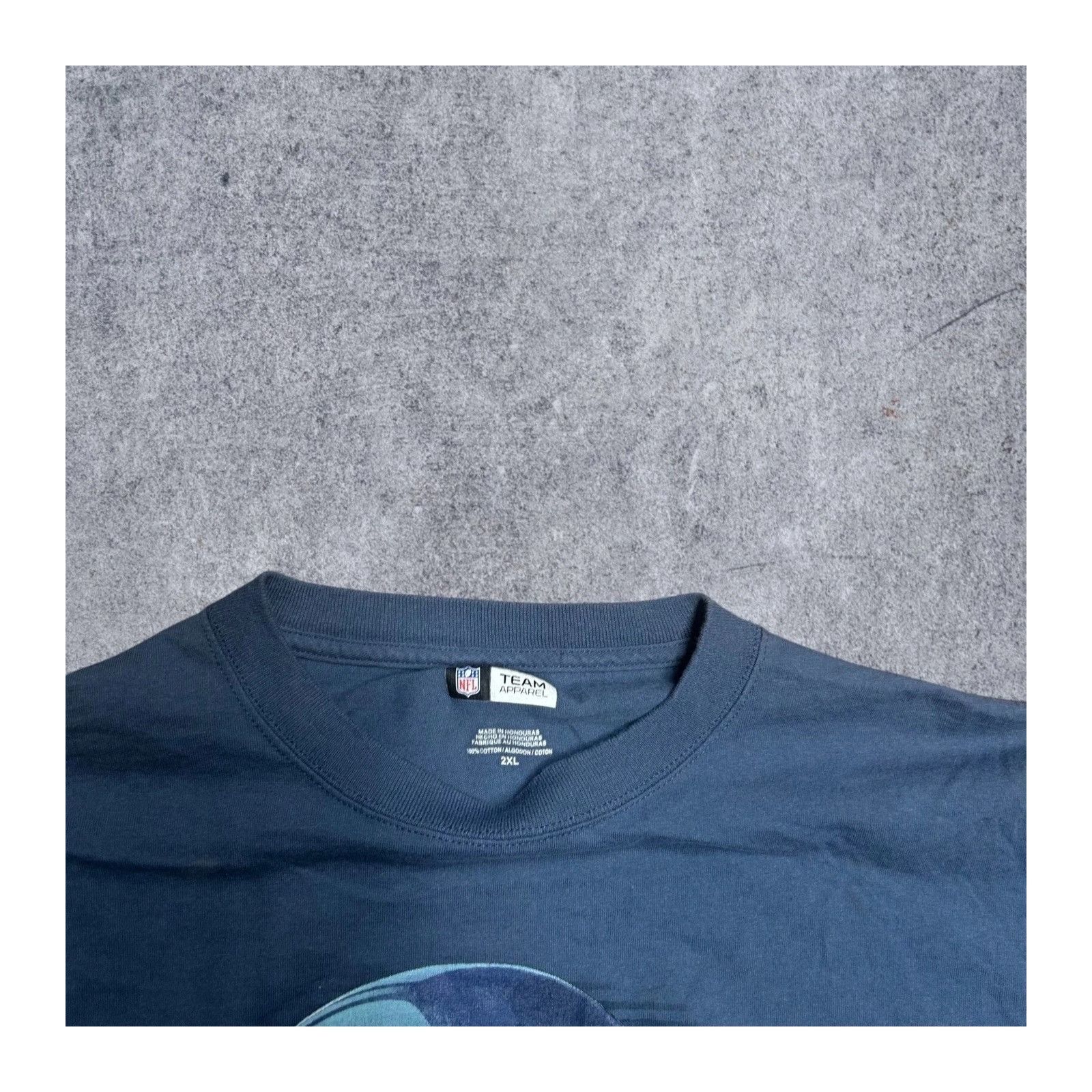 Vintage NFL Seattle Seahawks Vintage T-shirt Size XL Navy Blue Helme Size US XL / EU 56 / 4 - 4 Thumbnail