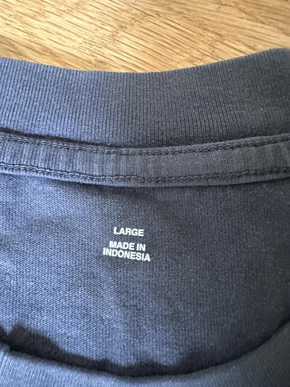 Yeezy Unreleased Poetic Black Yeezy Gap Tee Size L Size US L / EU 52-54 / 3 - 4 Thumbnail