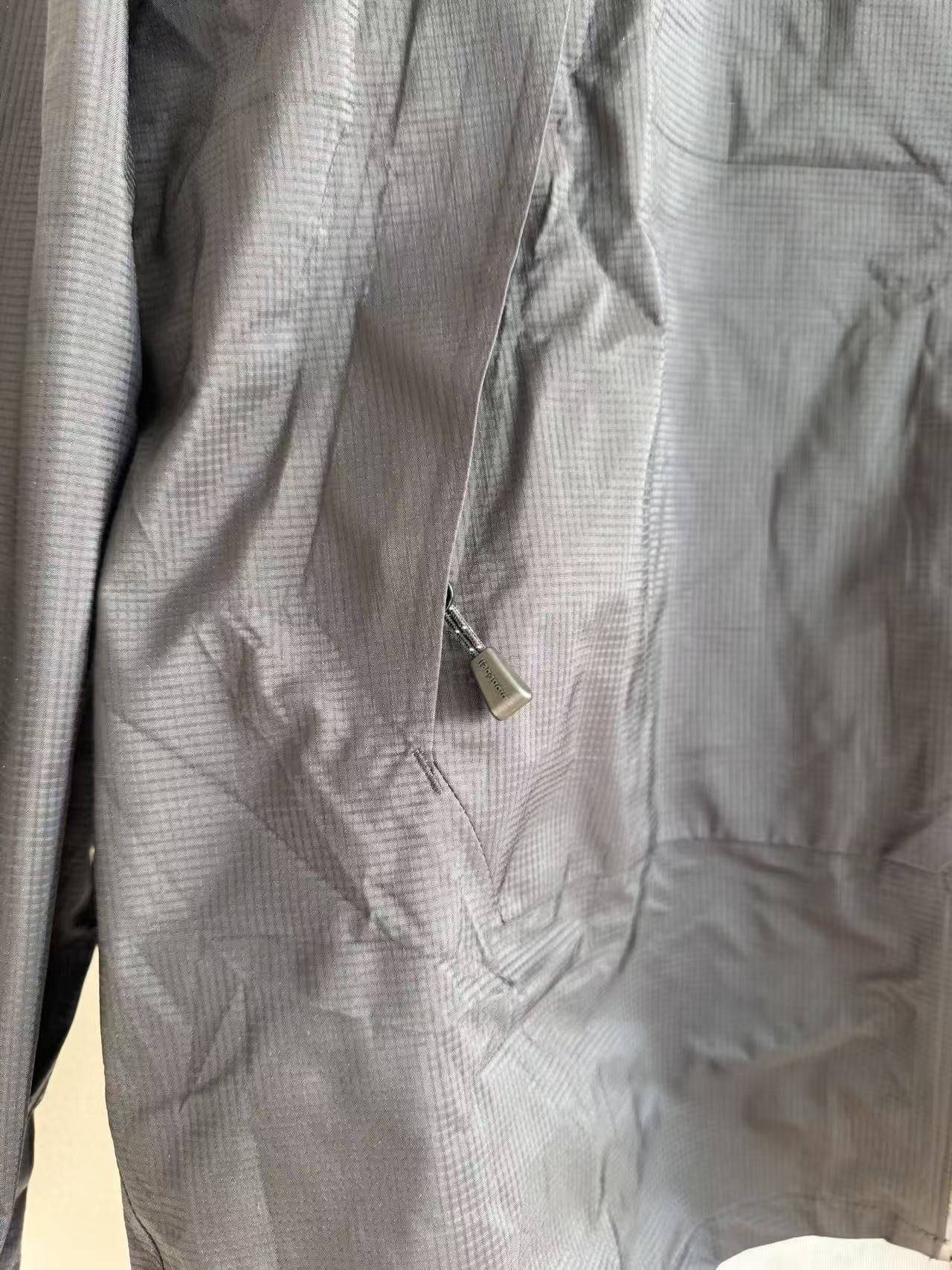 Montbell Montbell Black Light Jacket Size M Size US M / EU 48-50 / 2 - 8 Thumbnail