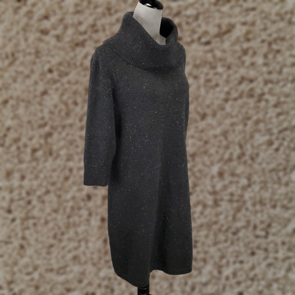 Talbots VINTAGE not applicable. Actually Talbots Sweater Dress Womens Size 0X Gray Black Speckled Cowl Neck Pullover 3/4 Sleeve Knee Length Knit Size XL / US 12-14 / IT 48-50 - 1 Thumbnail