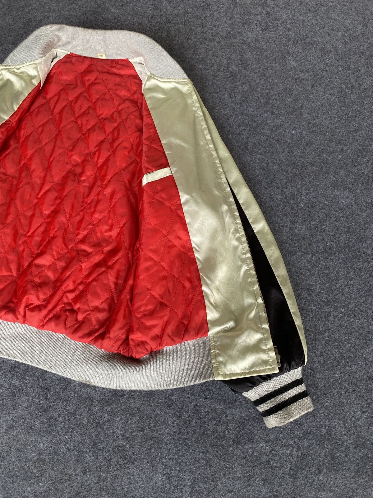 Japanese Brand Vintage sukajan souvenir dragon jacket Size US L / EU 52-54 / 3 - 9 Thumbnail