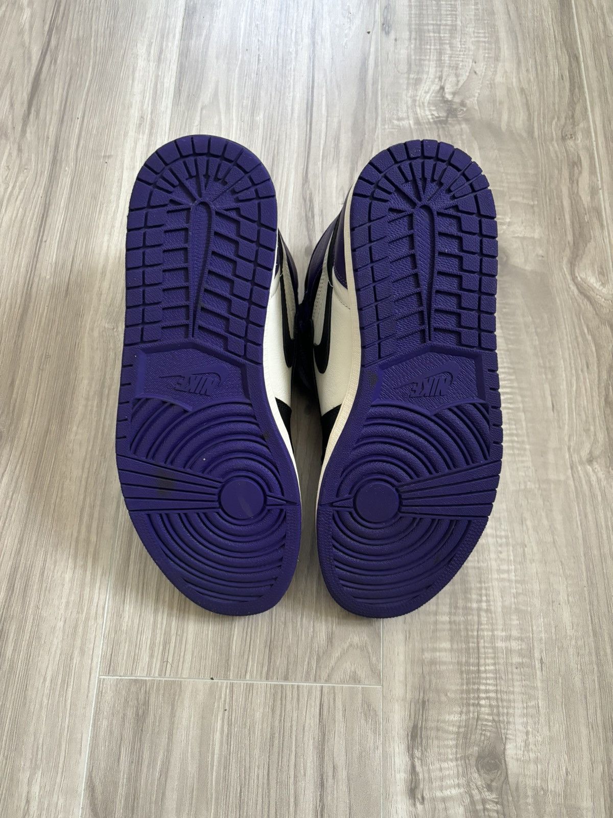 Jordan Brand × Nike Air Jordan 1 Retro High OG 'Court Purple' Size US 10.5 / EU 43-44 - 5 Thumbnail