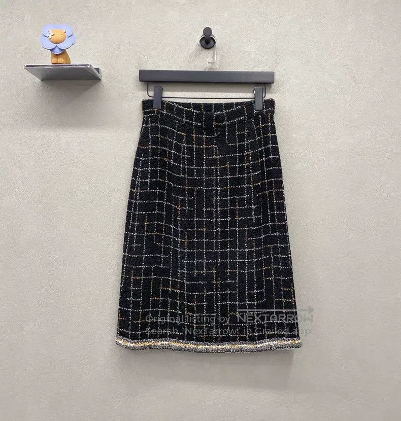 Chanel Chanel High-waisted small-flavoured short skirt Size 25" / US 0 / IT 36 - 2 Thumbnail