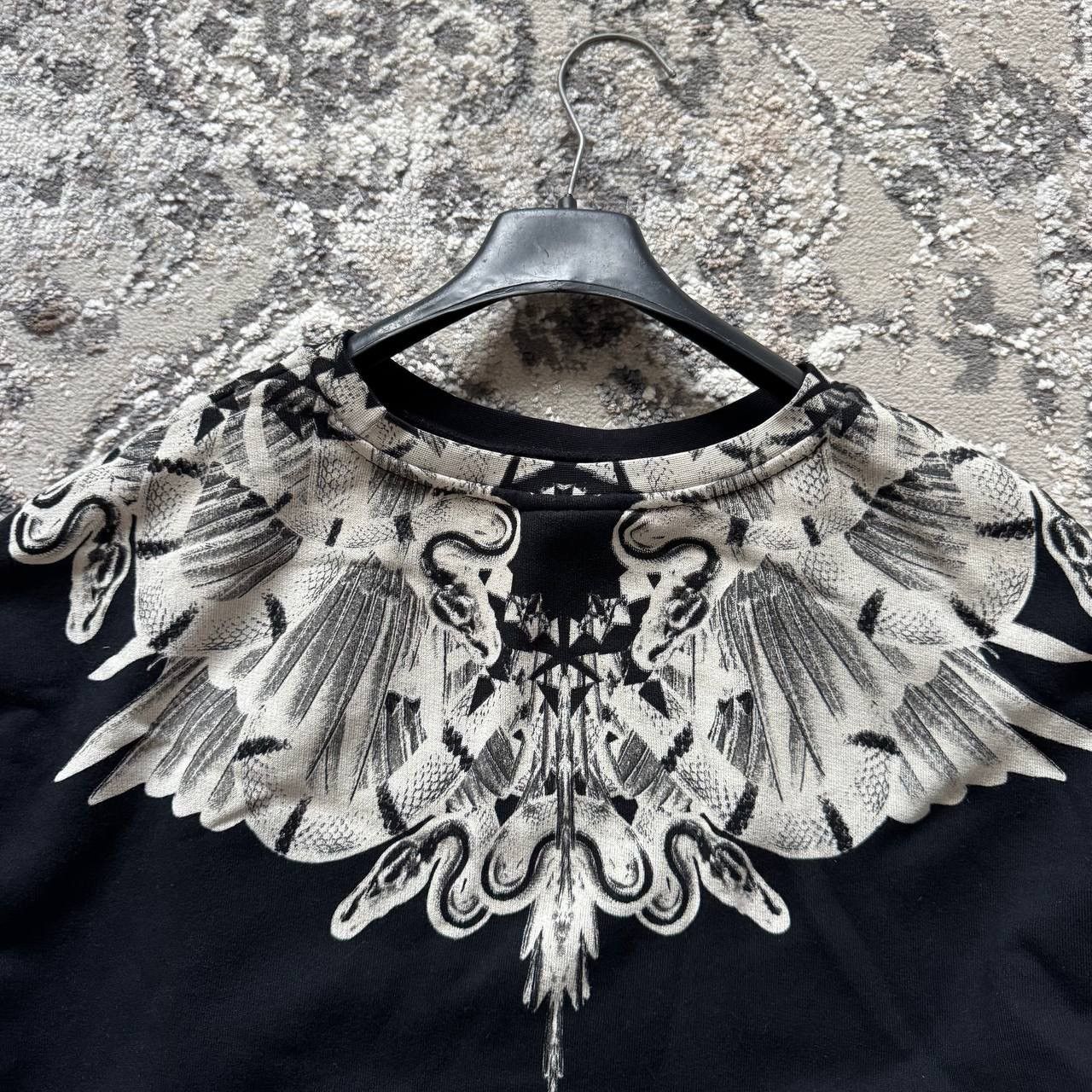 Marcelo Burlon Marcelo Burlon Avantgarde Snakes Wings Black White Crewneck Size US S / EU 44-46 / 1 - 6 Thumbnail