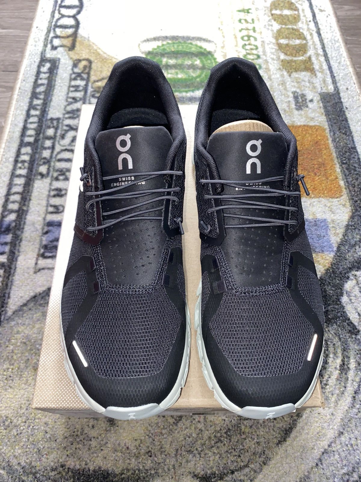 On On Running Cloud 5 Magnet Surf (Womens 11) Size US 9.5 / EU 42-43 - 3 Thumbnail
