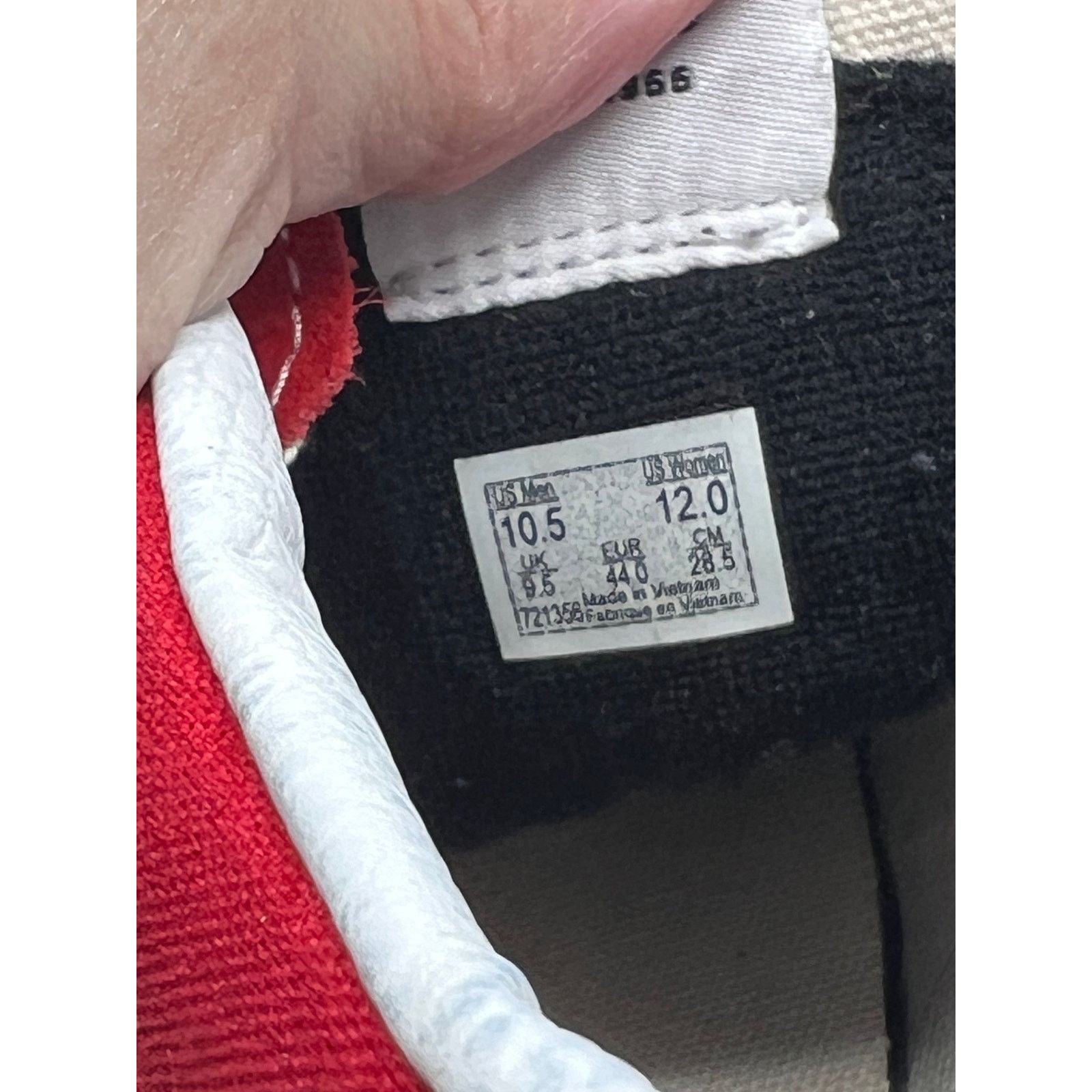 Vans VANS High Tops Red Suede Sneakers Mens 10.5 Size US 10.5 / EU 43-44 - 7 Thumbnail