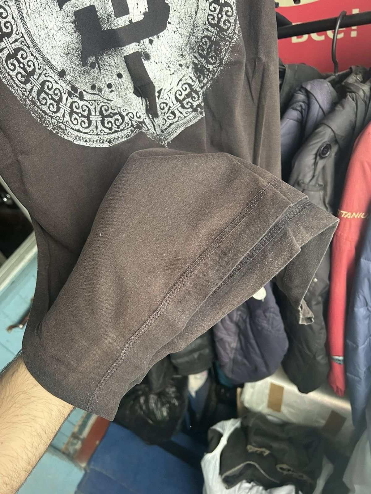 Band Tees × Vintage Vintage Y2K T-shirt Streetwear Grunge Style Unisex Size L Size US L / EU 52-54 / 3 - 3 Thumbnail