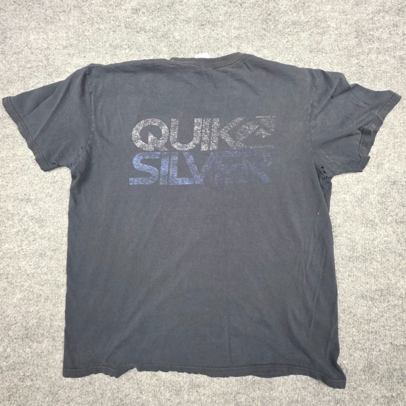 Quiksilver VINTAGE Quiksilver T-Shirt Men’s Small/Medium Black Faded Double Sided Holes Shirts Regular Cotton Crew Neck Short Sleeve 90s Beach Surf USA Y2K Size US S / EU 44-46 / 1 - 2 Thumbnail
