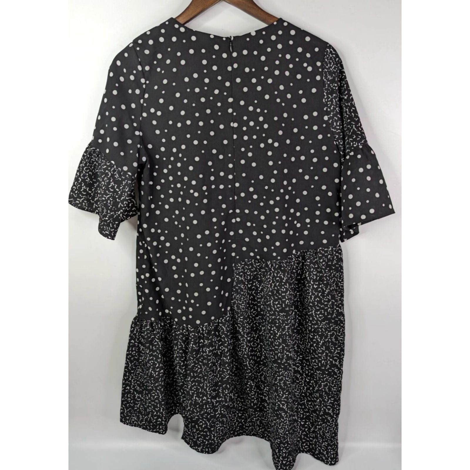 Vintage CAARA Womens Dress Millazo Black Polka Dot Short Sleeve Knee Length Casual Shift M Metro Size M / US 6-8 / IT 42-44 - 3 Thumbnail