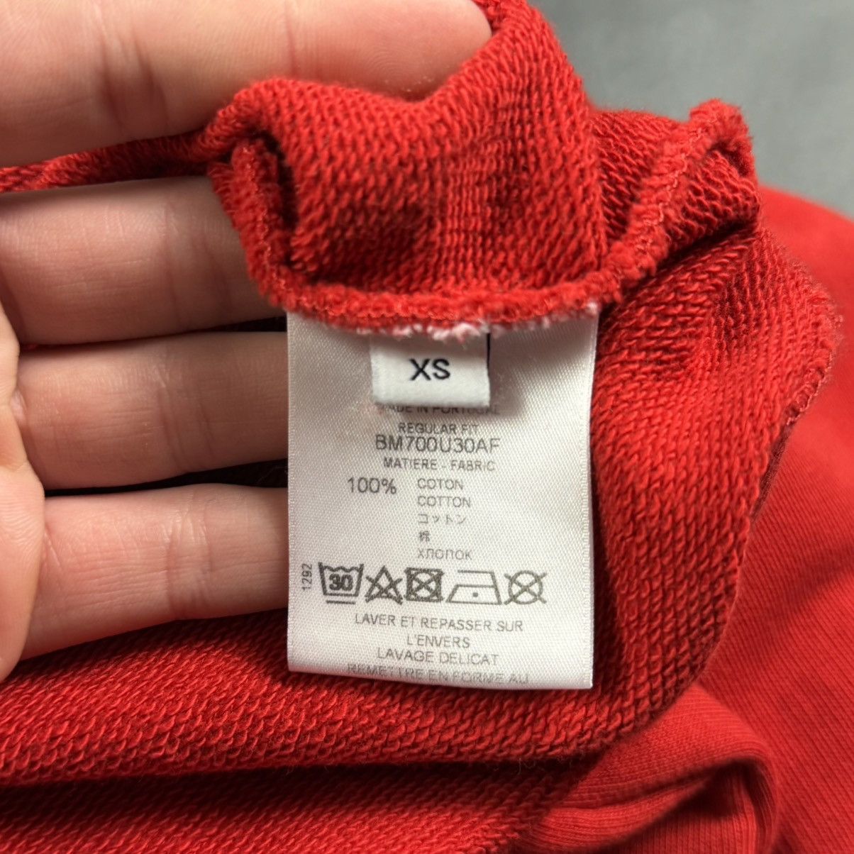 Givenchy Givenchy Red Spell out Crewneck Size US XS / EU 42 / 0 - 5 Thumbnail