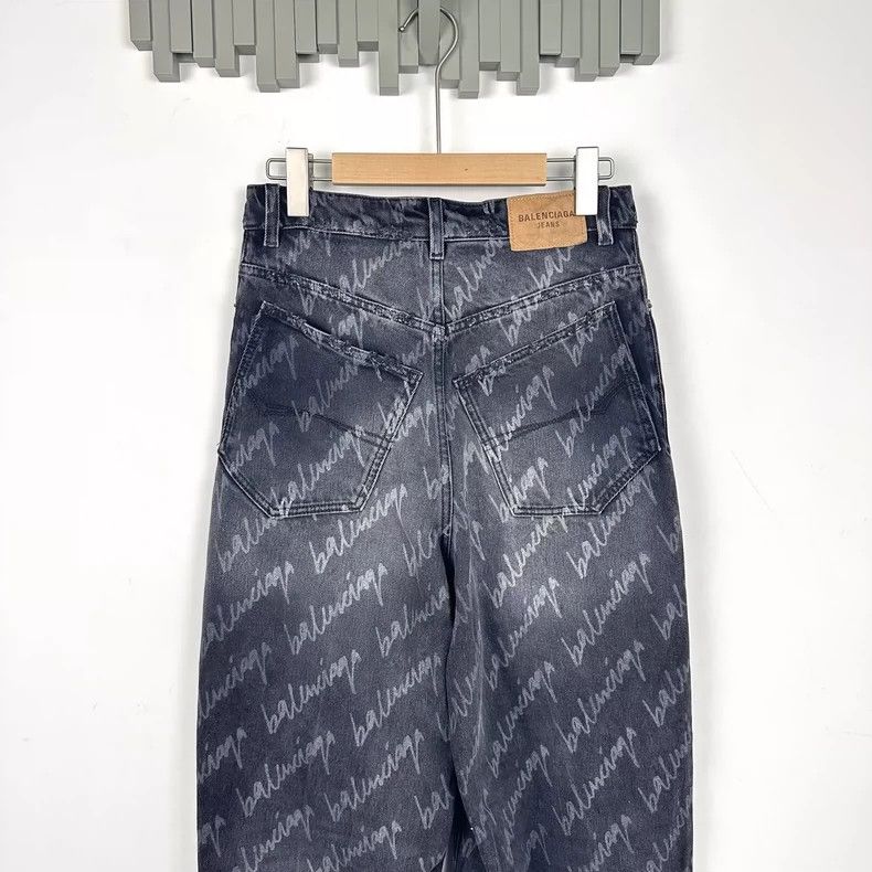 Balenciaga Balenciaga SS22 Full Logo Wide Leg Jeans 2502-Nextarrow Size US 28 / EU 44 - 5 Thumbnail