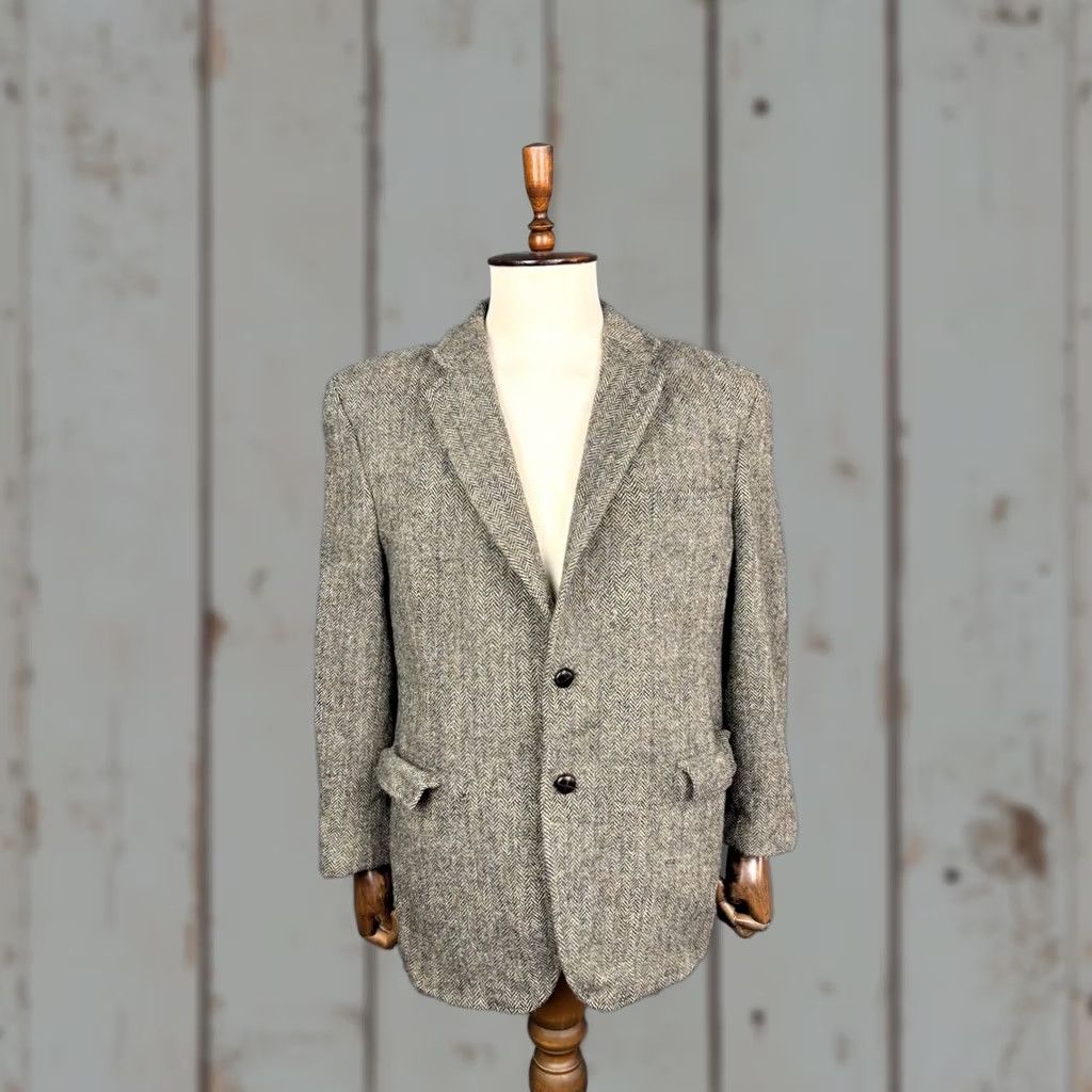 Harris Tweed Harris Tweed Mens Blazer Size 46 Gray Wool Long Sleeve Front Button Size US XXL / EU 58 / 5 - 1 Thumbnail