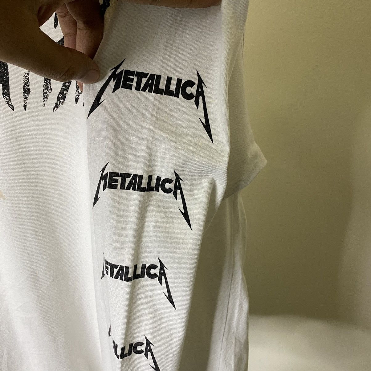 Band Tees × GU × Metallica GU x Metallica The Young Metal Attack Collabration L/S Tee Size US S / EU 44-46 / 1 - 3 Thumbnail