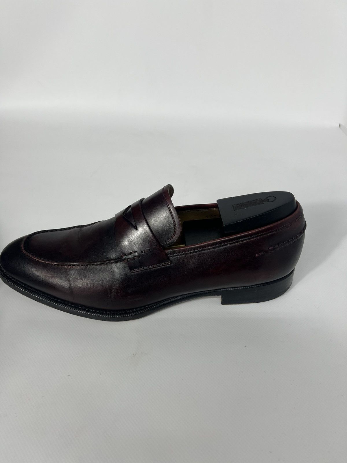 Magnanni Vintage luxury designer Magnanni Leather Dress Shoes Size 42 Size US 9 / EU 42 - 7 Thumbnail