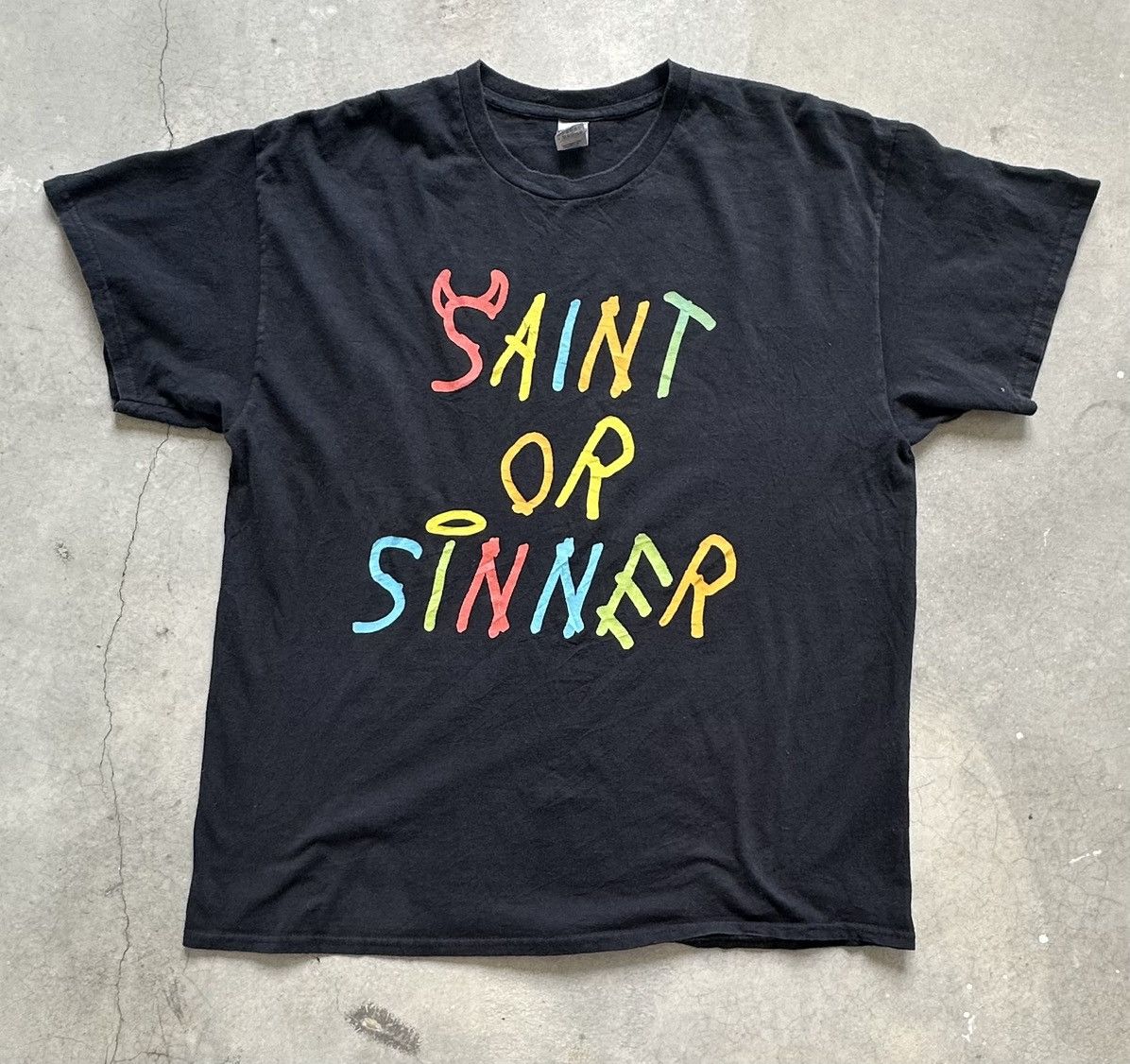 Gildan × Vintage SAINT OR SINNER TEE Size US L / EU 52-54 / 3 - 1 Thumbnail