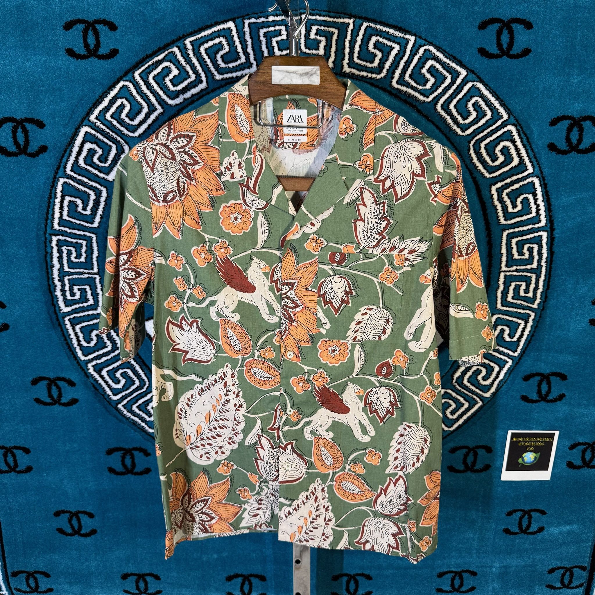 Zara ZARA GRYPHON FLORA FAUNA S/S BUTTON UP Size US L / EU 52-54 / 3 - 1 Thumbnail