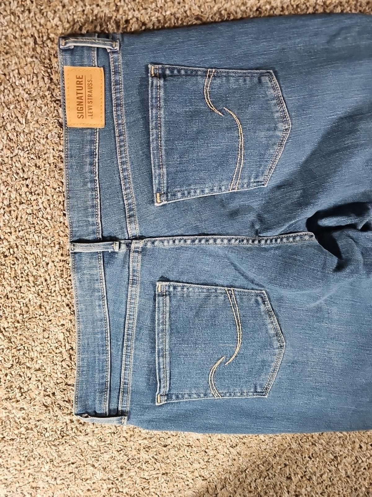 Levi's Signature Levi Strauss Mid Rise Skinny 16M 33x30 Jeans Size 38" / US 16 / IT 52 - 7 Thumbnail