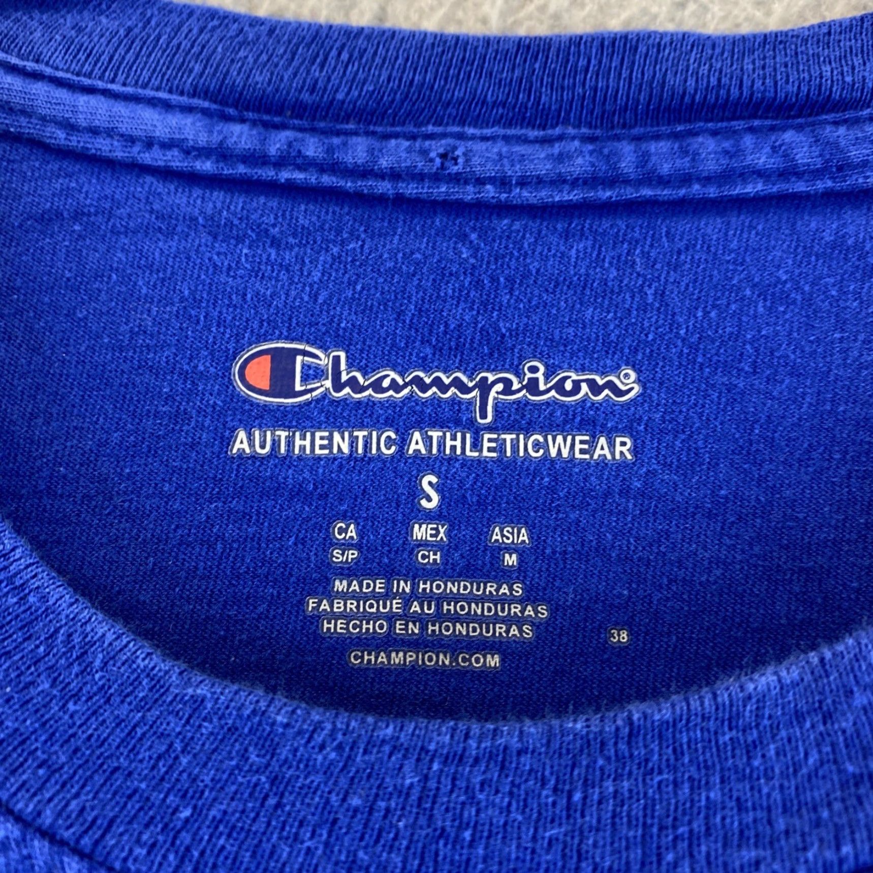 Champion Champion Mens T Shirt Script Logo Classic Jersey S Small 80-65 Size US S / EU 44-46 / 1 - 3 Thumbnail