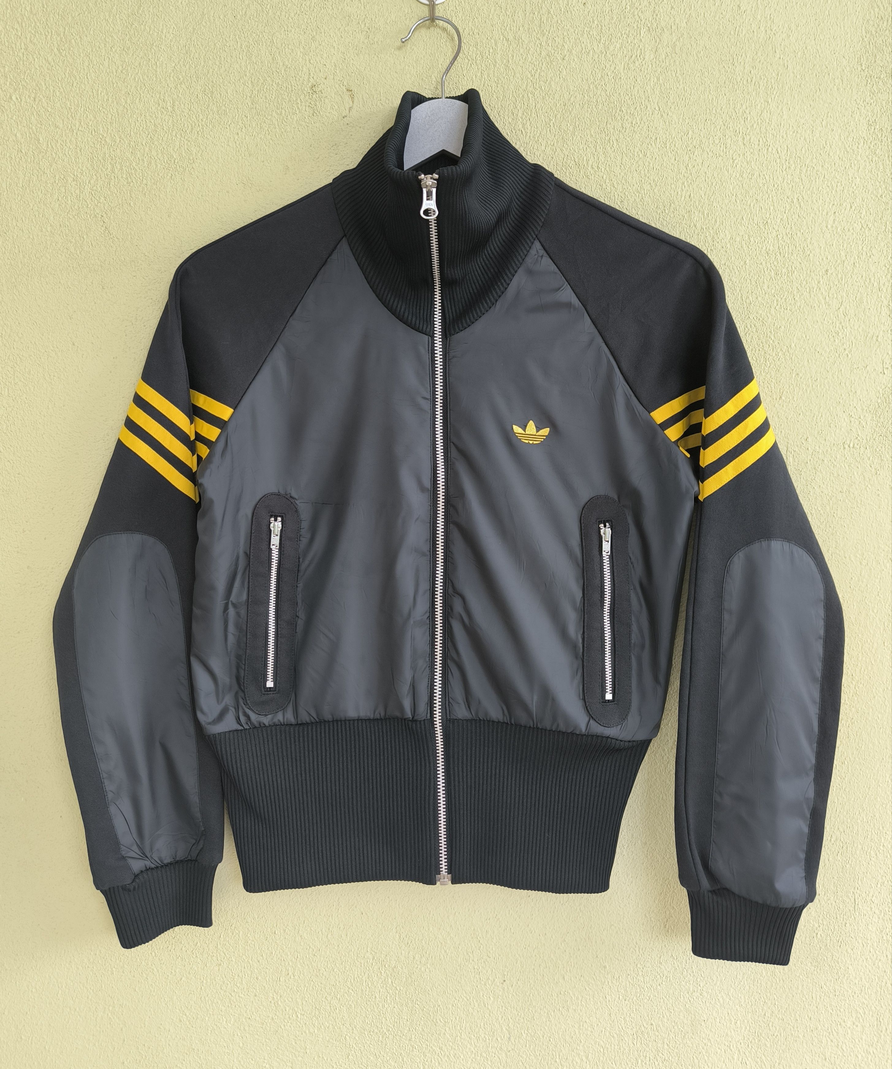 Adidas ADIDAS padded high neck track jacket Size S / US 4 / IT 40 - 1 Thumbnail